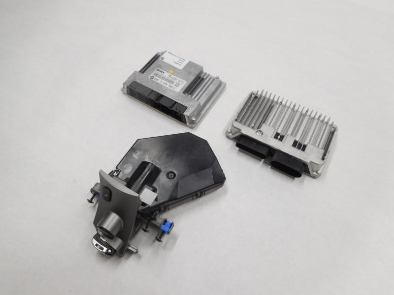 2006 BMW 750i 750Li (E65 E66) 4.8L V8 ENGINE DME CAS IMMOBILIZER MODULE KEY SET — exact item pictured