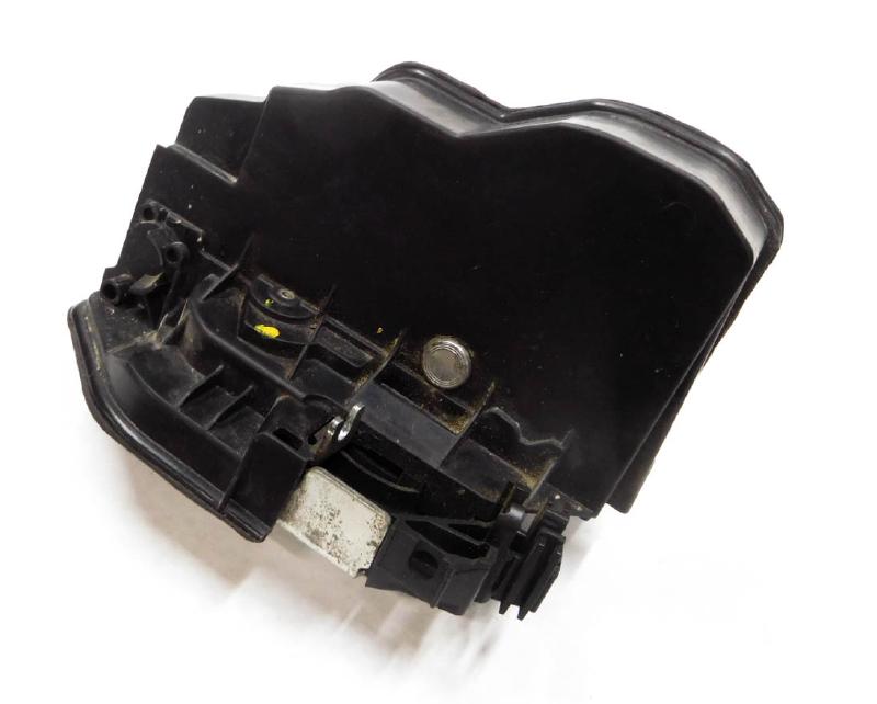 03-18 F10 E87 F22 E90 E60 F06 F12 F13 E65 F01 F04 E70 E71 RIGHT FRONT DOOR LATCH — exact item pictured