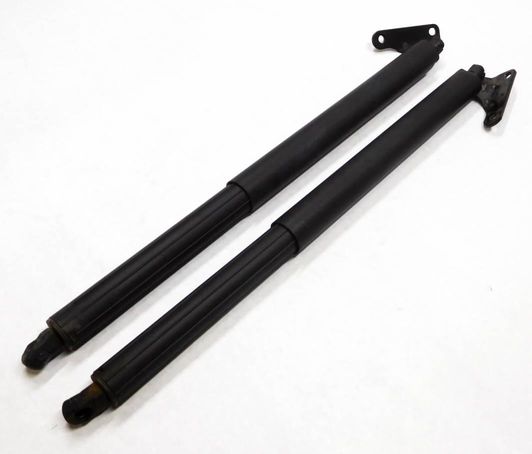 2009 MB GL320 (X164) REAR CARGO HATCH TRUNK GATE HATCH SUPPORT SHOCK STRUT SET-2 — exact item pictured