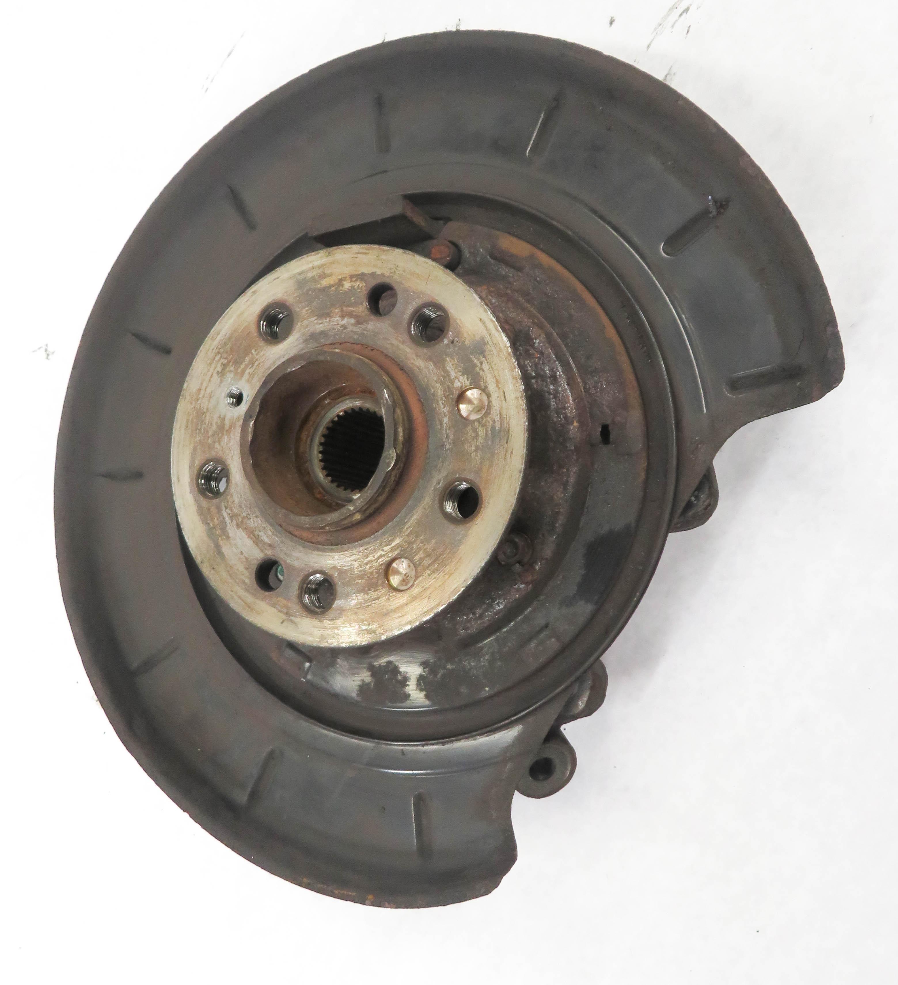 06-12 MB GL320 GL450 ML320 ML350 ML500 R320 R350 R500 - LEFT REAR KNUCKLE HUB — exact item pictured