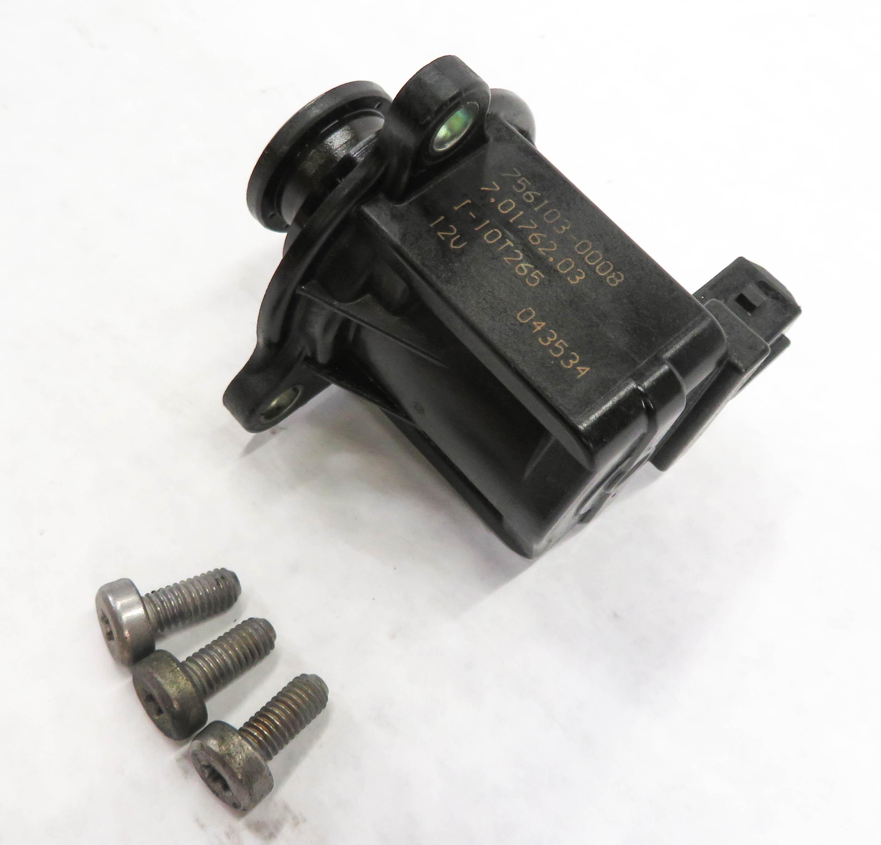 2011 BMW 550iGT (F07) 4.4L TWIN TURBO ENGINE TURBOCHARGER BLOW OFF VALVE — exact item pictured