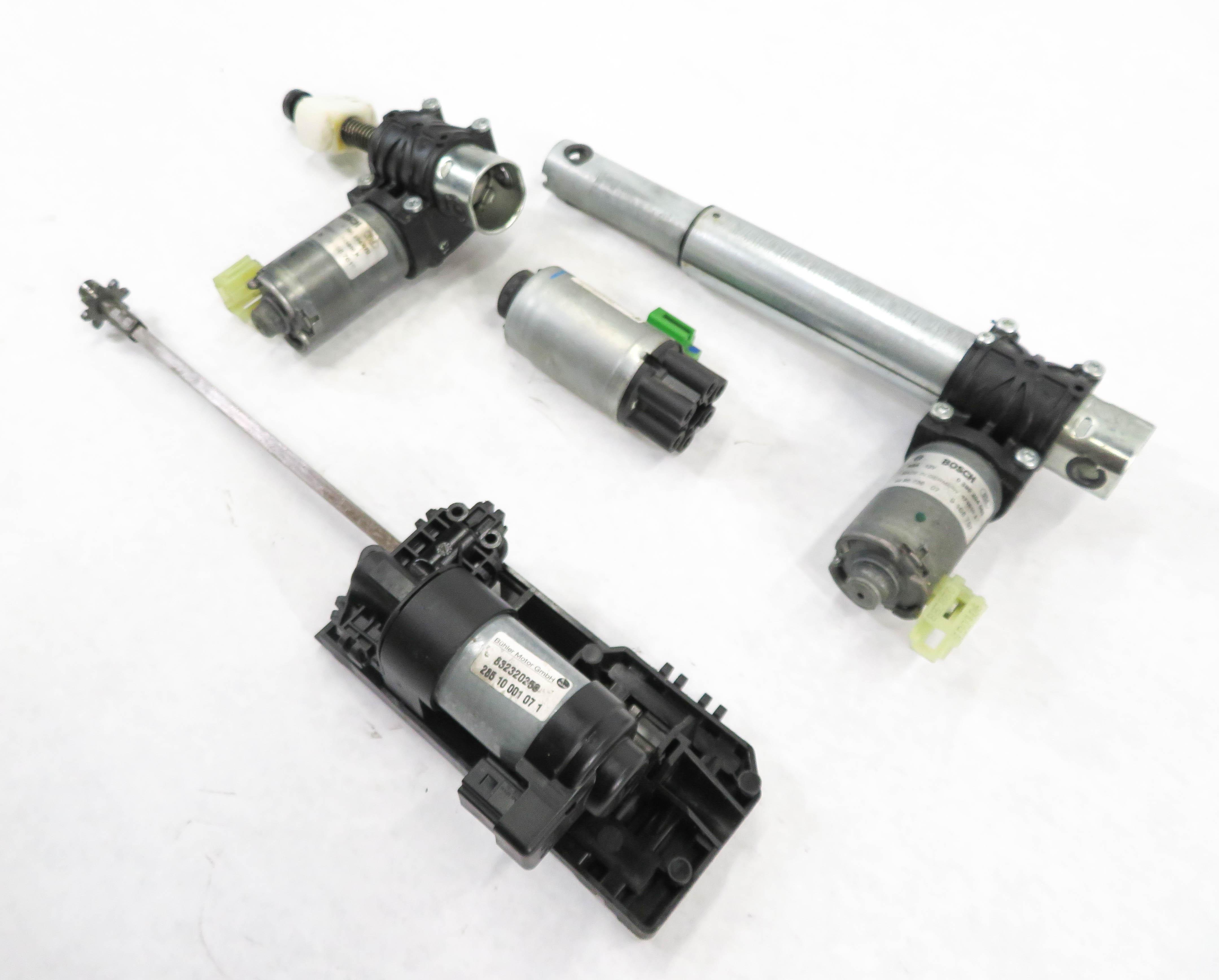 2011 BMW 550iGT (F07) LEFT FRONT DRIVER POWER ADJUST SEAT MOTOR SET-4 — exact item pictured