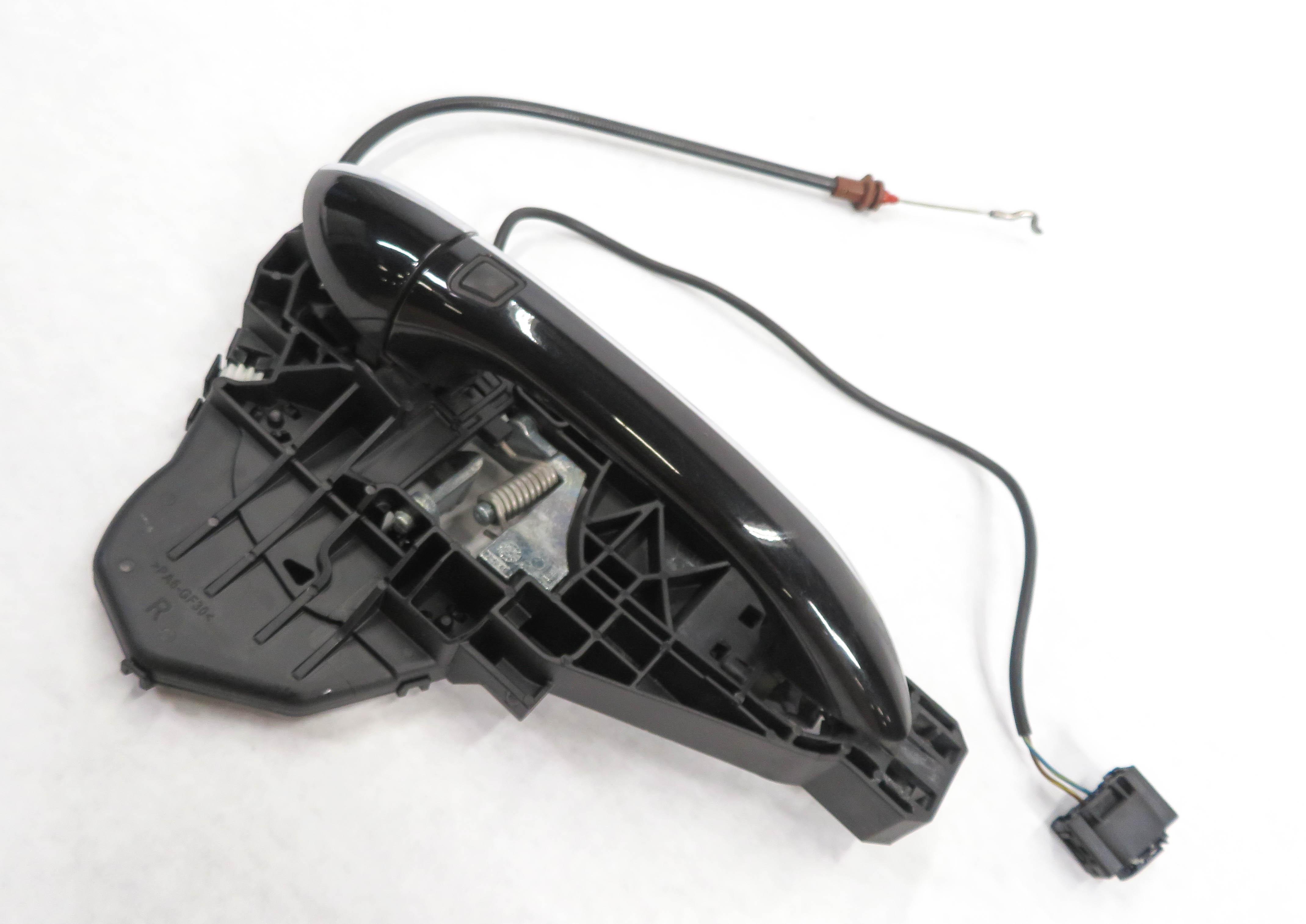 2008 MERCEDES BENZ GL320 (X164) RIGHT FRONT PASSENGER DOOR HANDLE (BLACK 197U) — exact item pictured