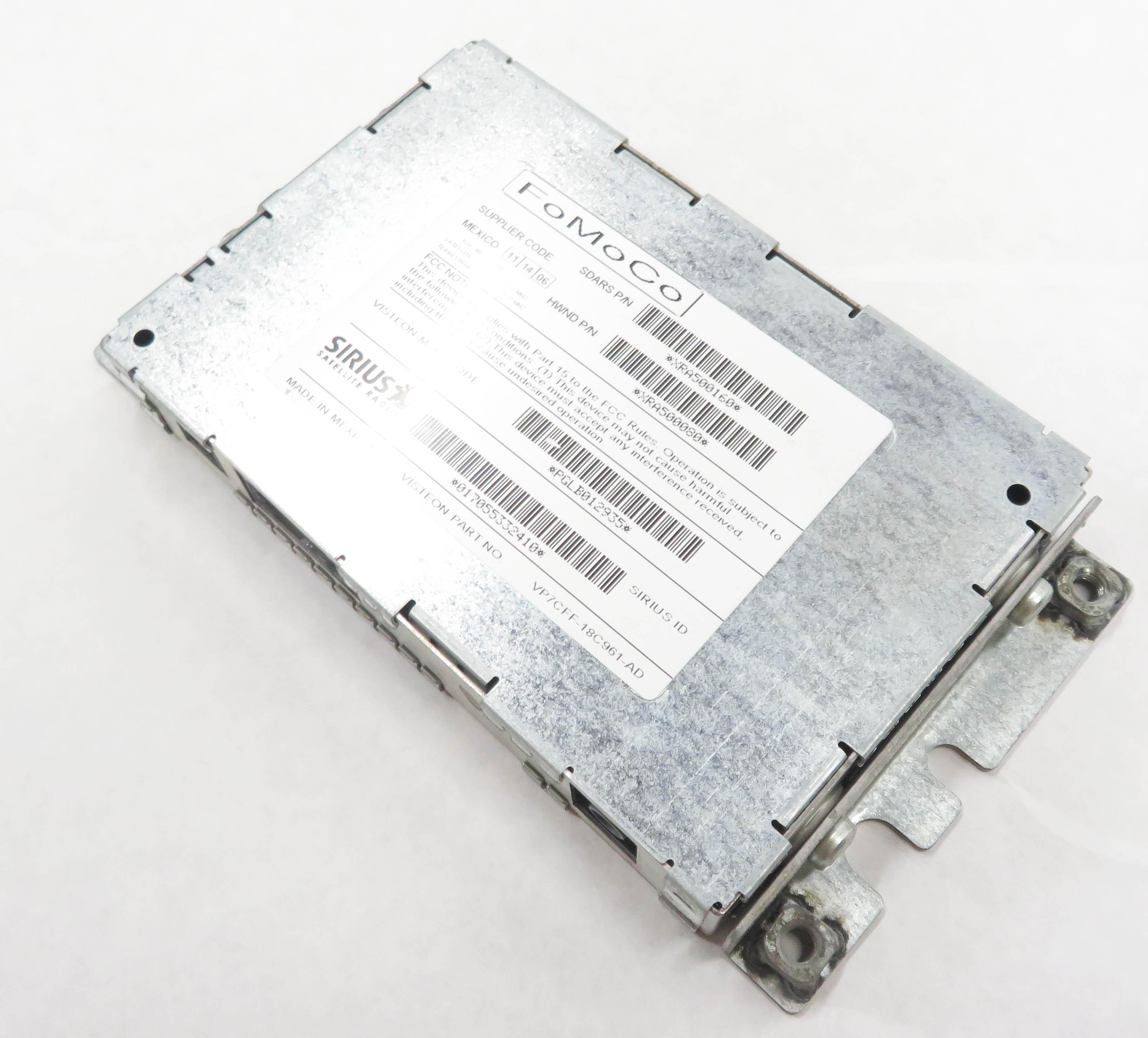 2007-2012 RANGE ROVER / SPORT LR3 STEREO SIRIUS SATELLITE RADIO RECEIVER MODULE — exact item pictured