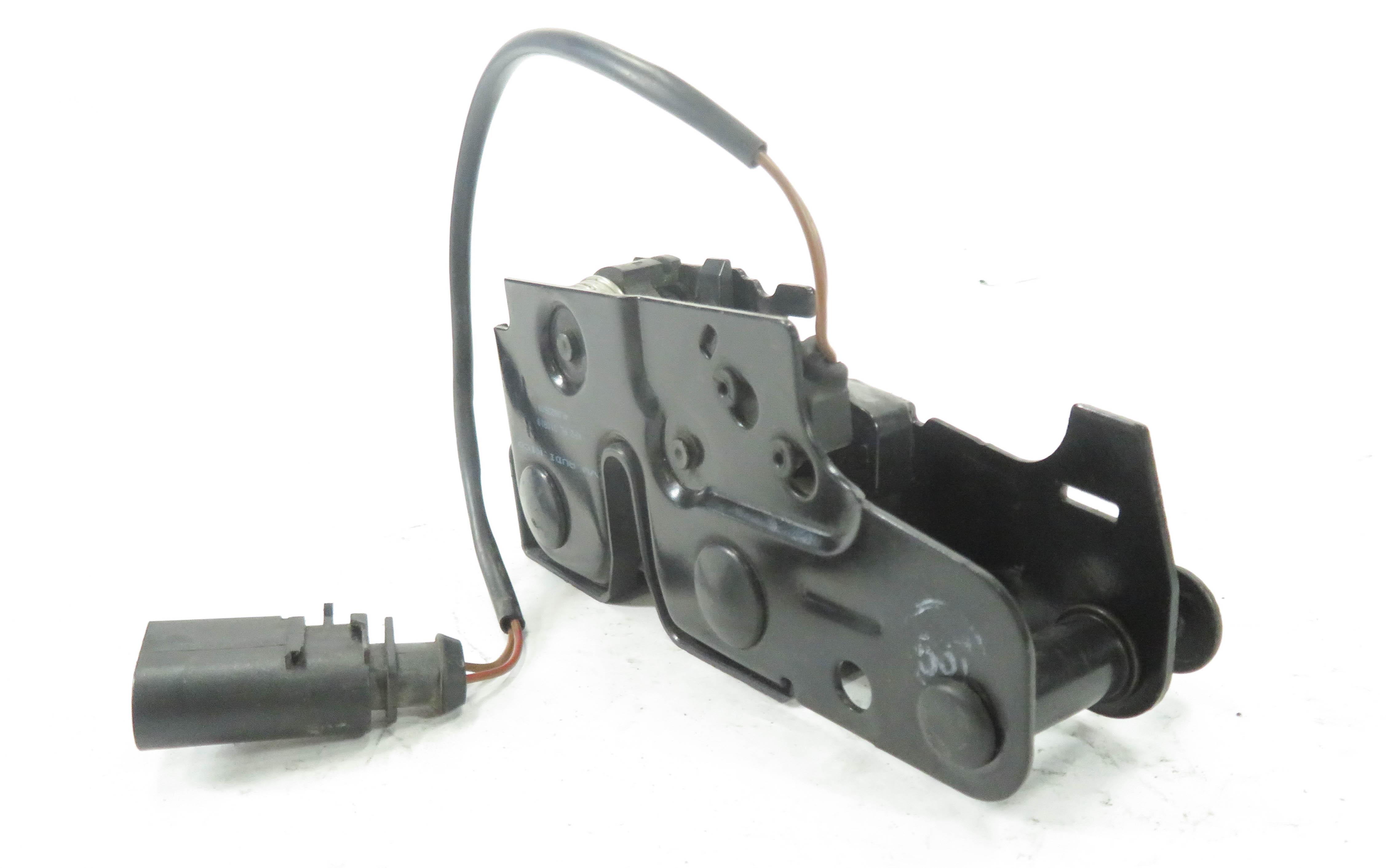 2011 AUDI Q7 (4L) FRONT HOOD LID LOWER LOCK LATCH ACTUATOR w/ CABLE — exact item pictured
