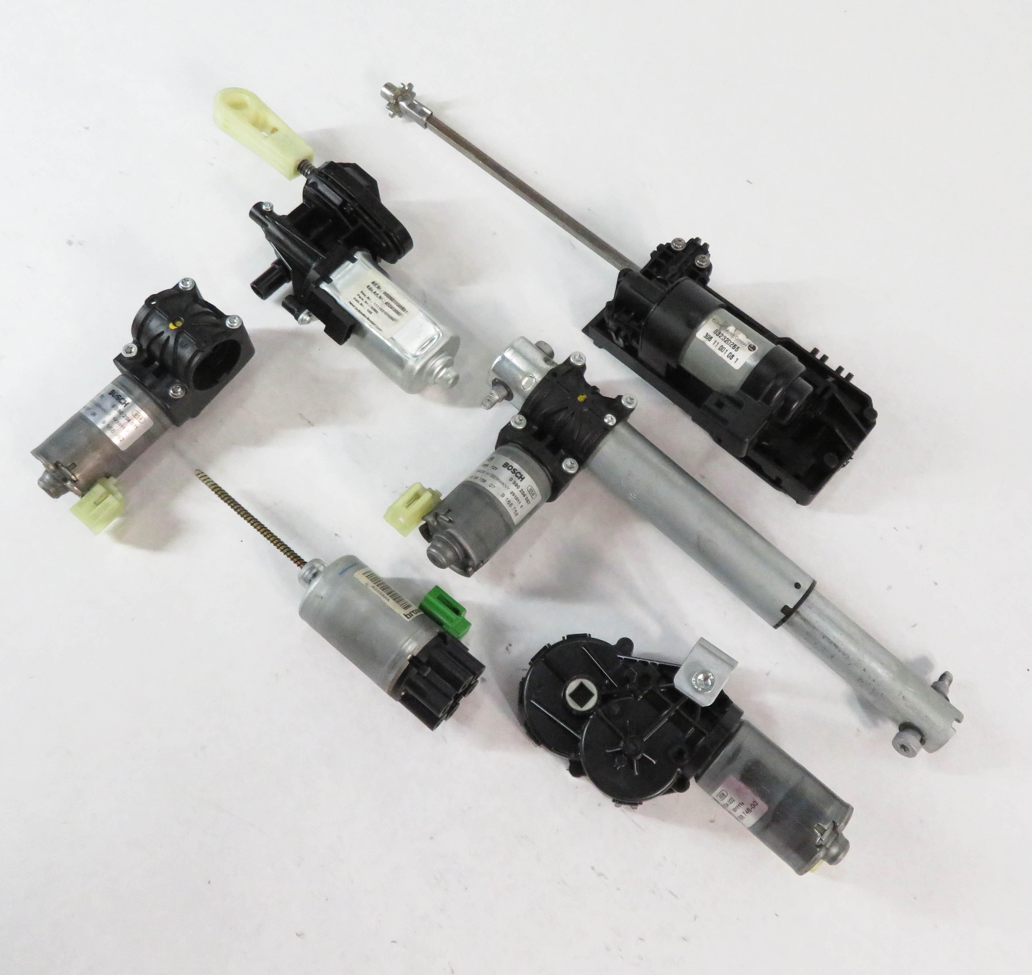 2012 BMW 528i (F10) RIGHT FRONT PASSENGER POWER SEAT ADJUSTMENT MOTOR SET-6 — exact item pictured