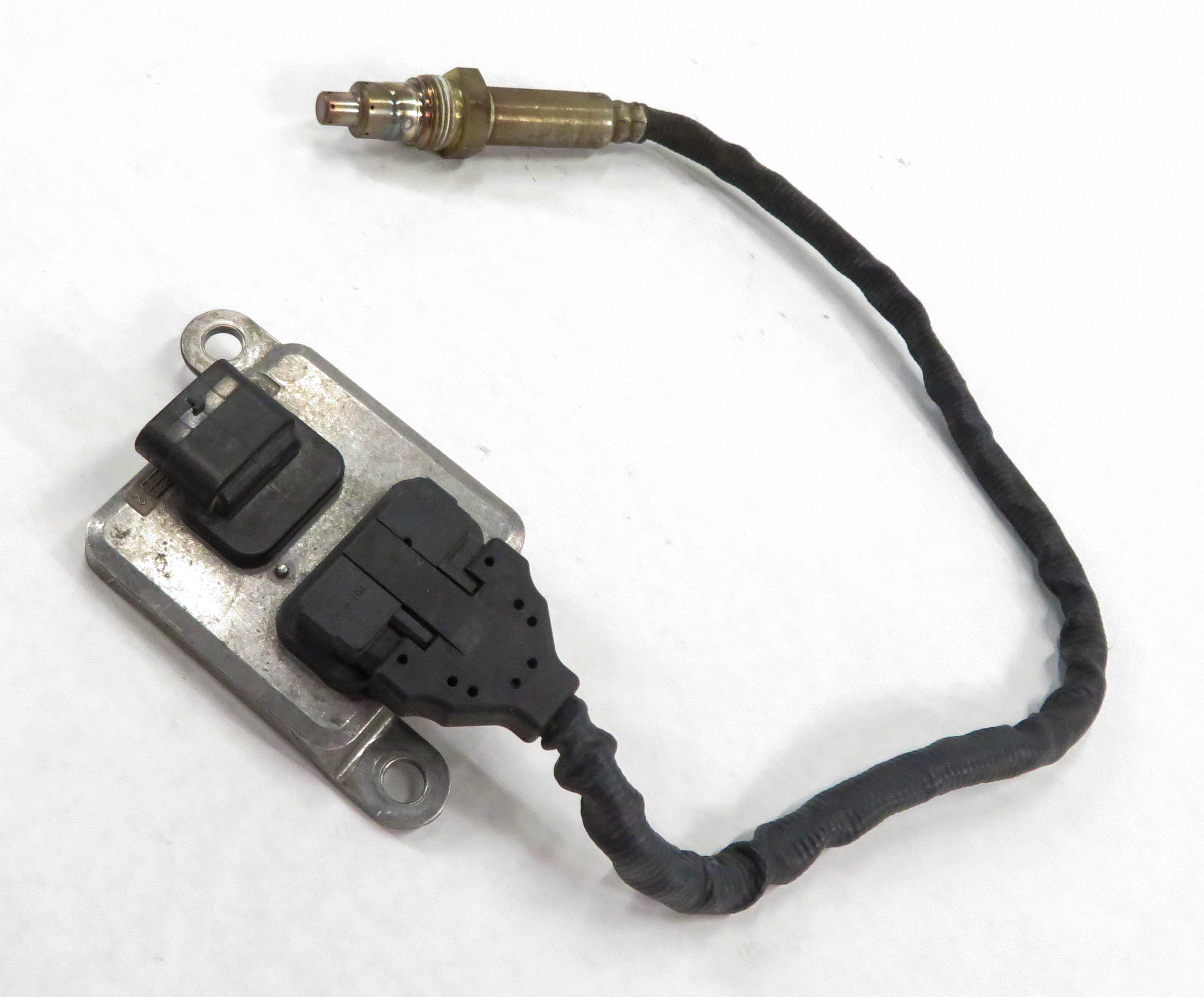 2011 MERCEDES BENZ E350 (W212) 3.0L OM642 DIESEL ENGINE NOX OXYGEN O2 SENSOR — exact item pictured