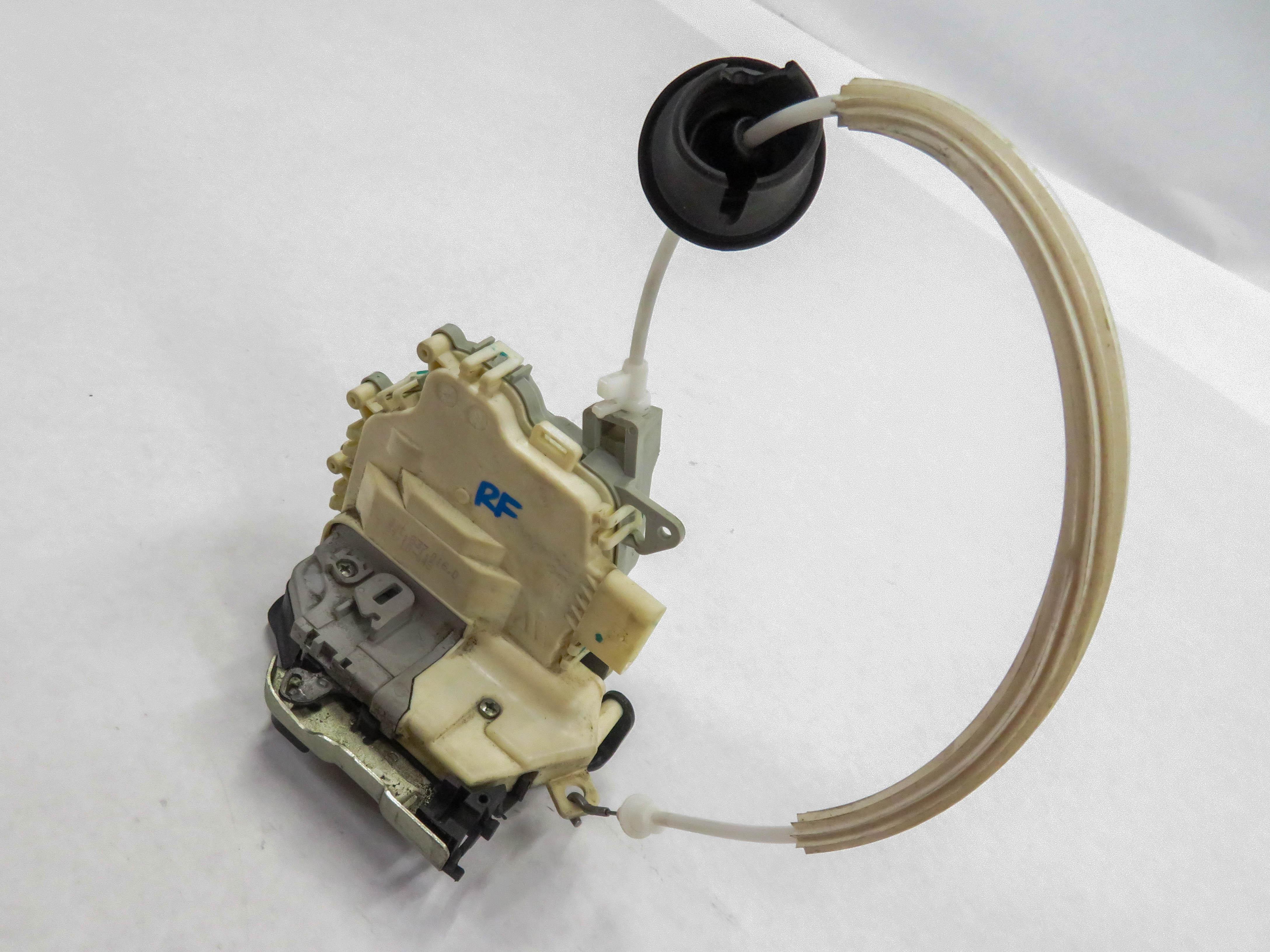2010-2019 AUDI / PORSCHE A4 S4 A5 S5 A6 Q3 Q5 Q7 TT 911 - RIGHT FRONT DOOR LATCH — exact item pictured