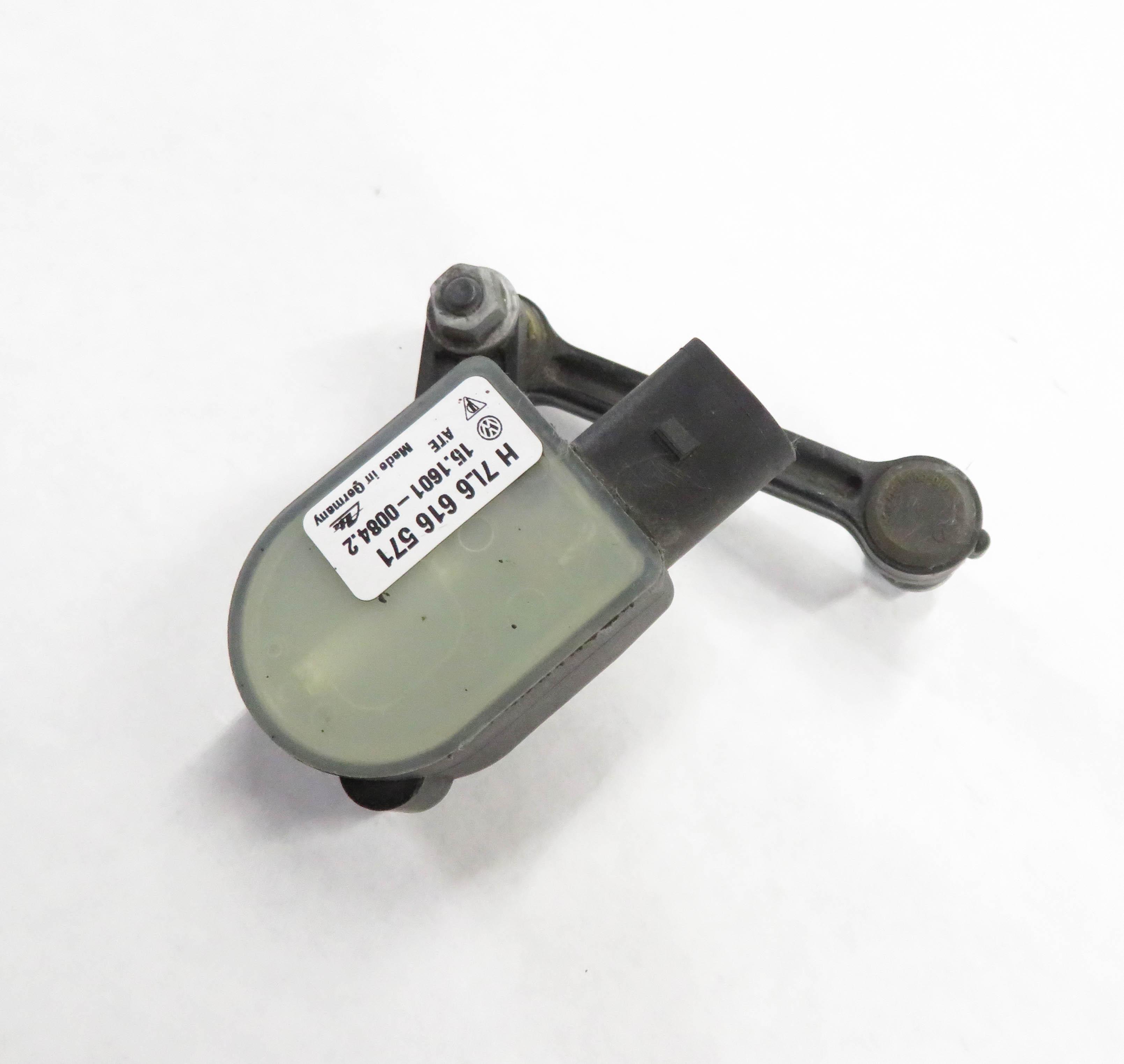 2013 AUDI Q7 (4L) LEFT DRIVER REAR SUSPENSION HEIGHT LEVEL SENSOR — exact item pictured