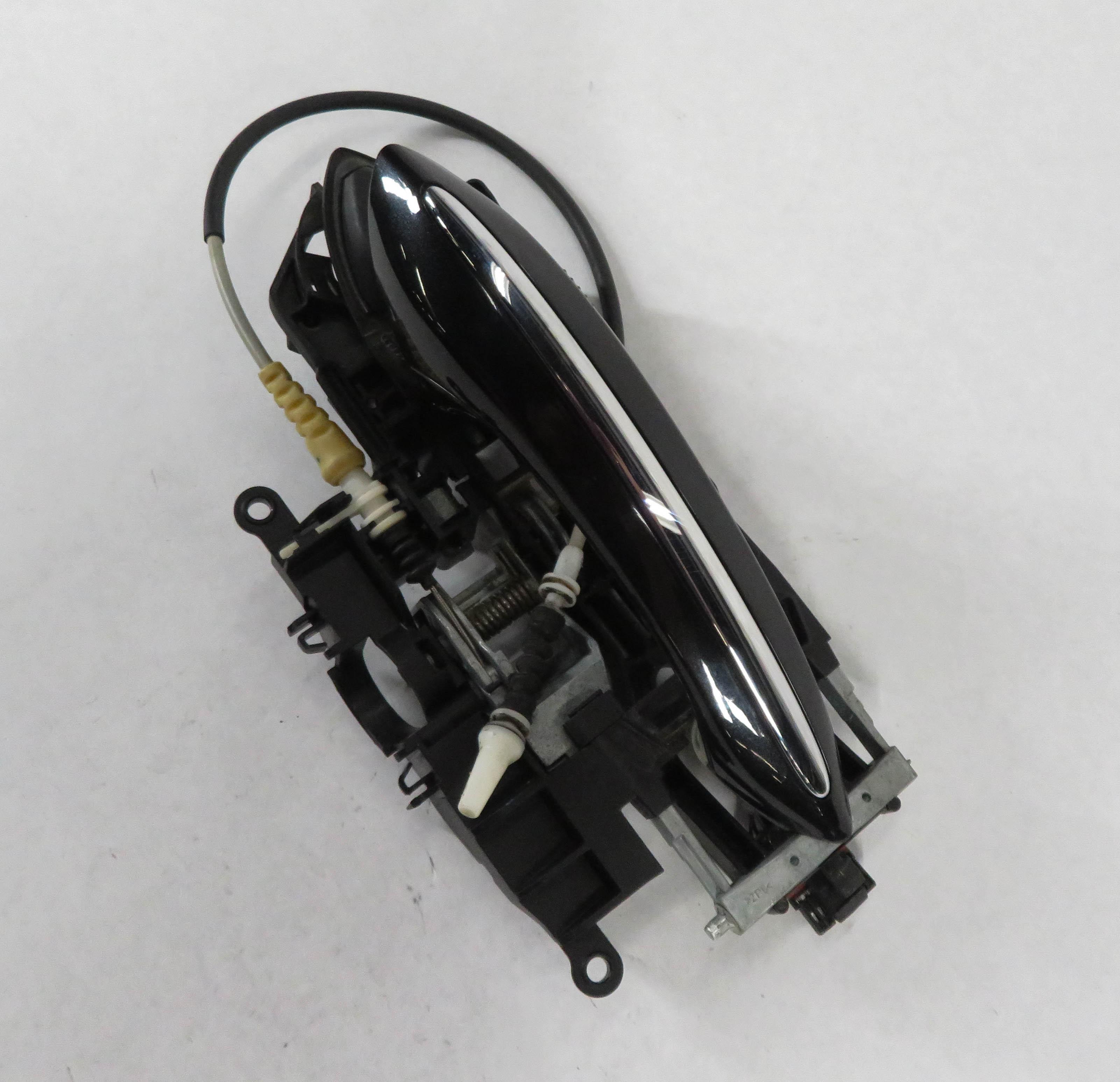09-18 BMW 528i 535i 550i 740i 750i 760i RIGHT FRONT COMFORT DOOR HANDLE (BLACK) — exact item pictured