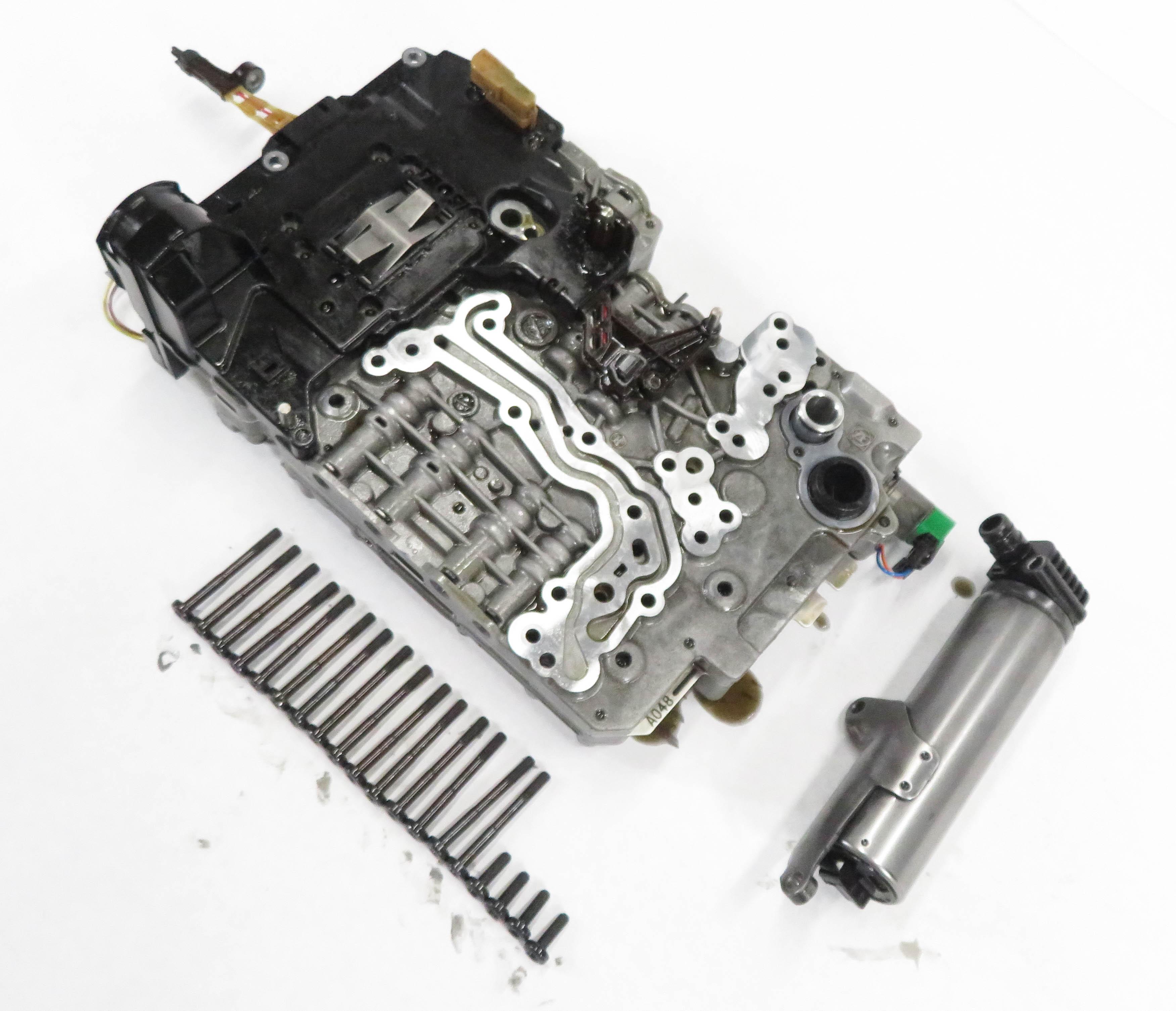 2011 BMW ACTIVE HYBRID 7 (F04) 4.4L N63 - 8HP70 A/T TRANSMISSION VALVE BODY — exact item pictured
