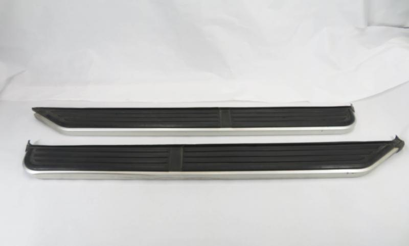 2013 LAND ROVER LR4 - FRONT LEFT & RIGHT RUNNER BOARD DOOR STEP SET-2 — exact item pictured