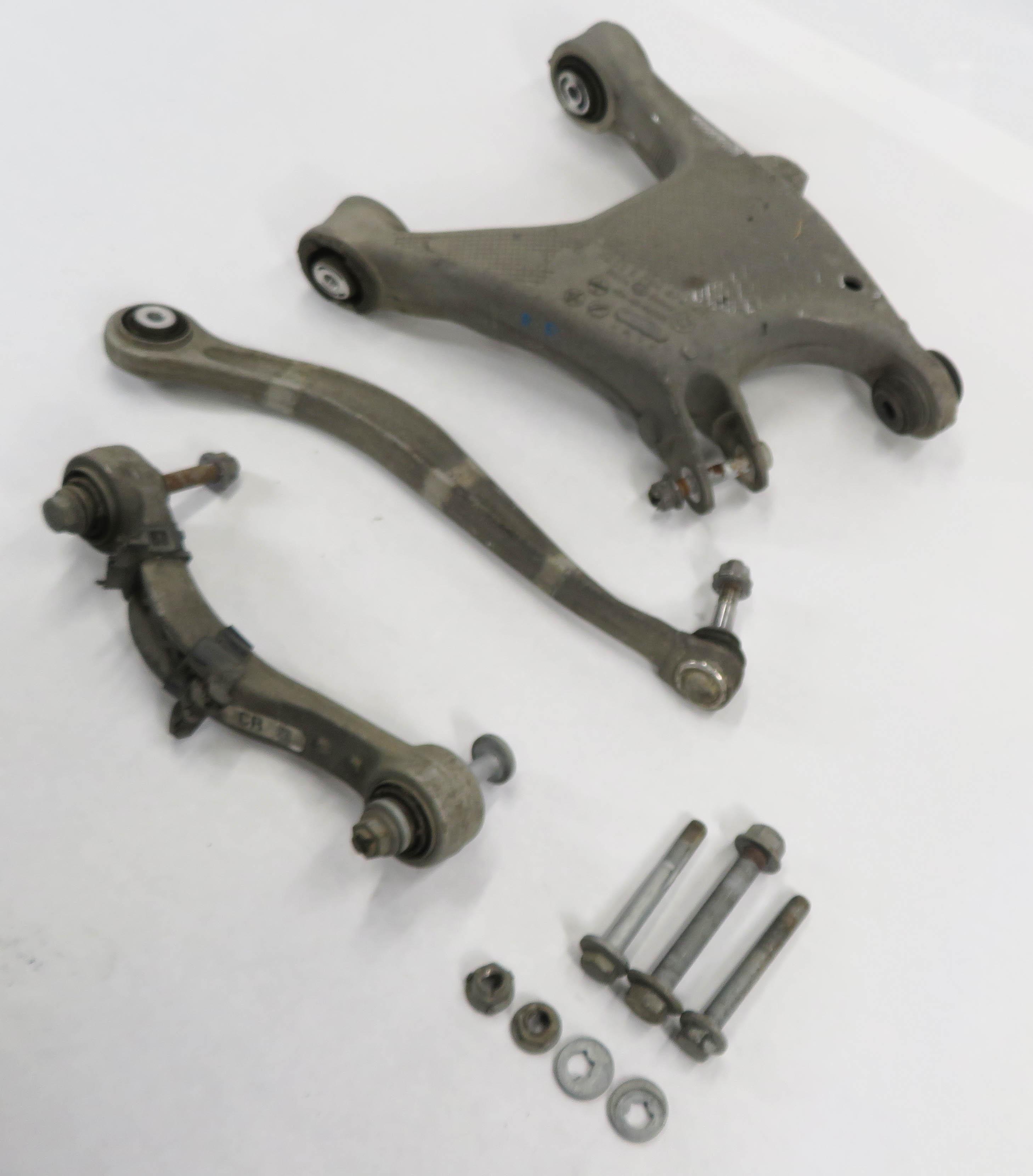 11-19 BMW 535i 550i 640i 650i 740i 750i (F01 F10) RIGHT REAR CONTROL ARM SET-3 — exact item pictured