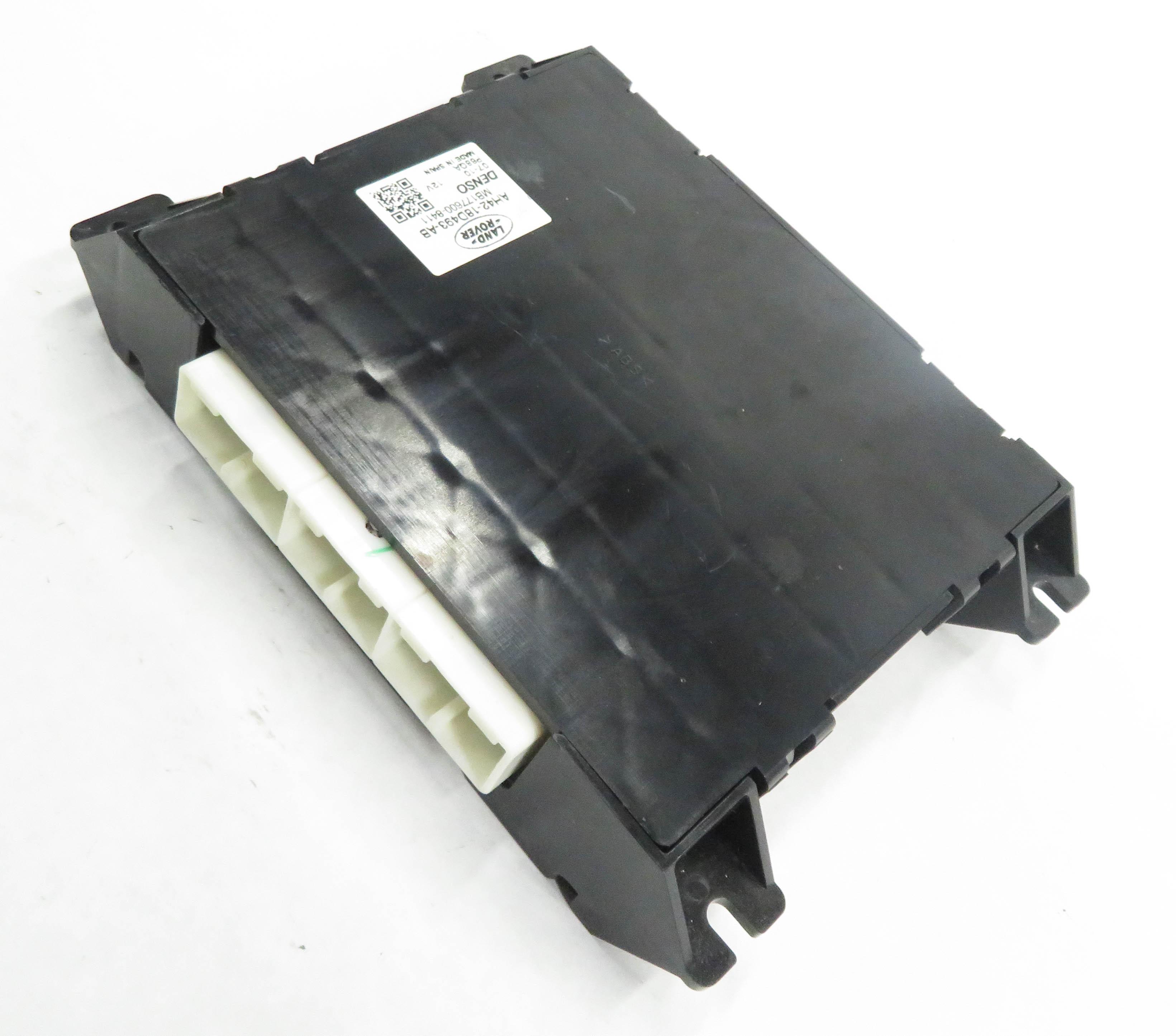 2011 RANGE ROVER (L322) AIR SUSPENSION COMPRESSOR CONTROL MODULE — exact item pictured