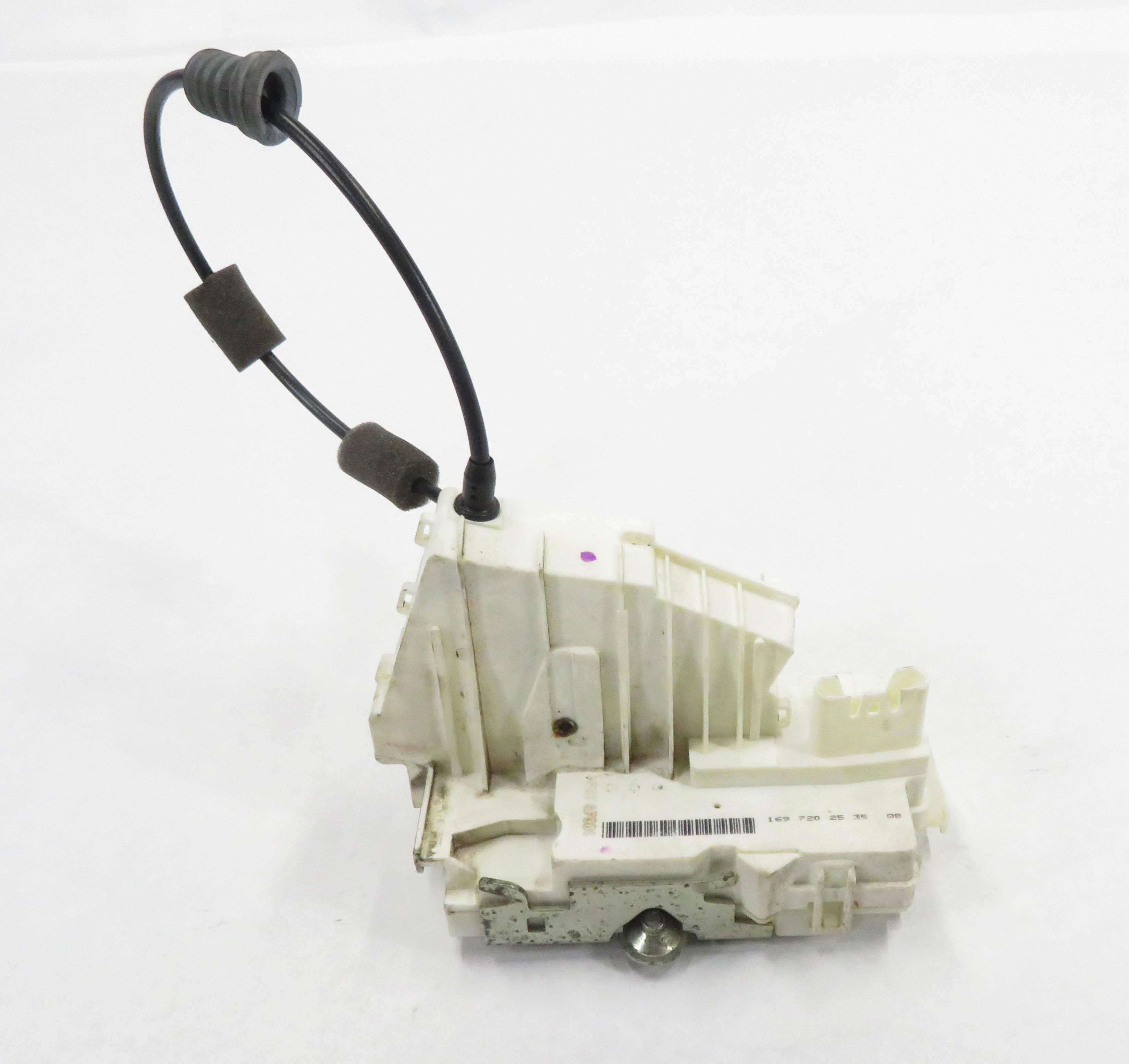 06-12 MB GL320 GL 450 GL550 GL350 ML500 ML350 ML320 LEFT FRONT DOOR LOCK LATCH — exact item pictured