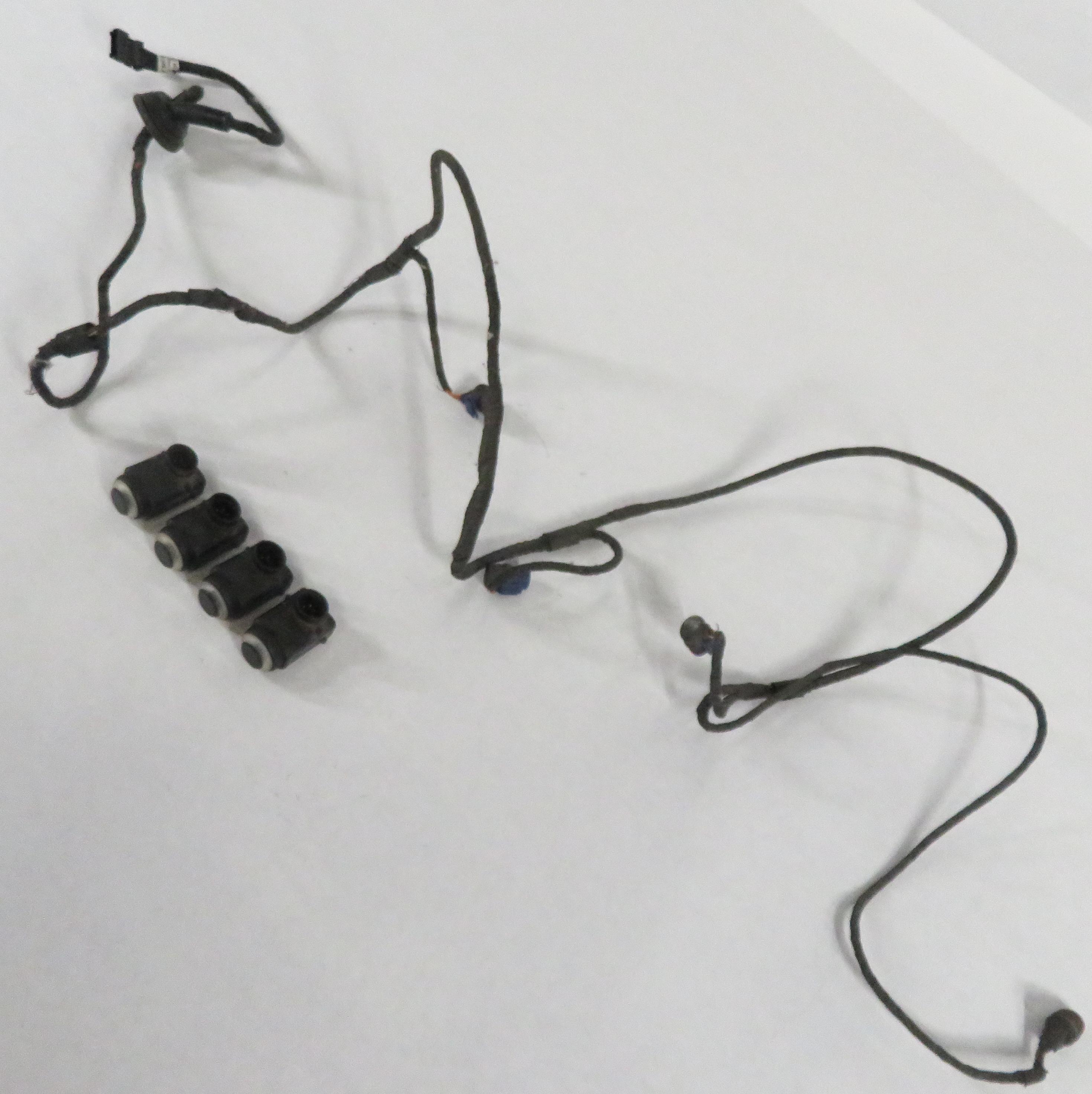 2009 MERCEDES BENZ GL550 (X164) REAR PDC PARK SENSOR SET-4 w/ HARNESS (BLACK) — exact item pictured
