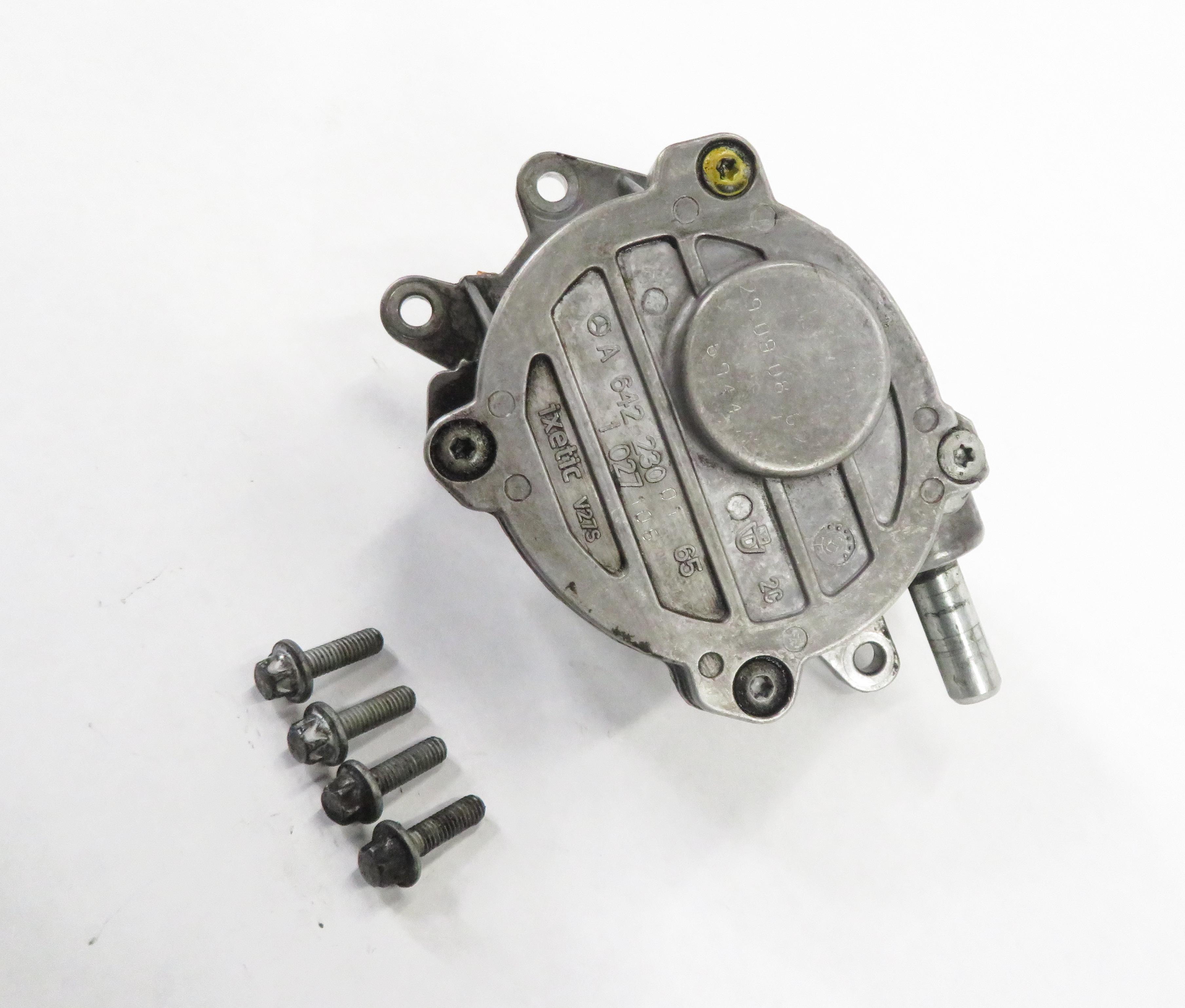 08-13 MB E320 E350 GL320 GL350 ML320 ML350 R350 3.0L OM642 DIESEL VACUUM PUMP — exact item pictured