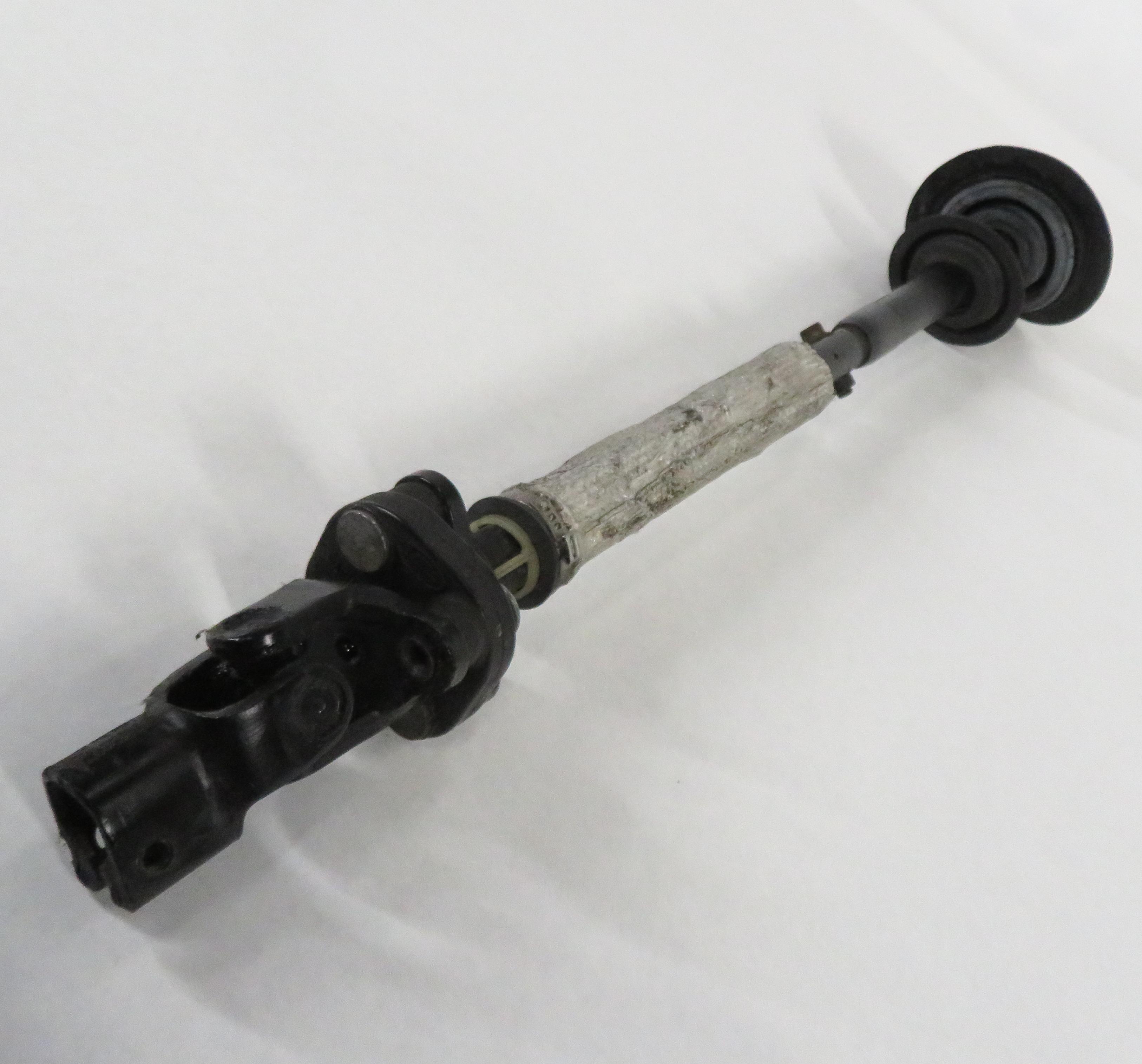 2006 RANGE ROVER SPORT (L320) STEERING COLUMN COUPLER SHAFT U-JOINT LINK LINKAGE — exact item pictured