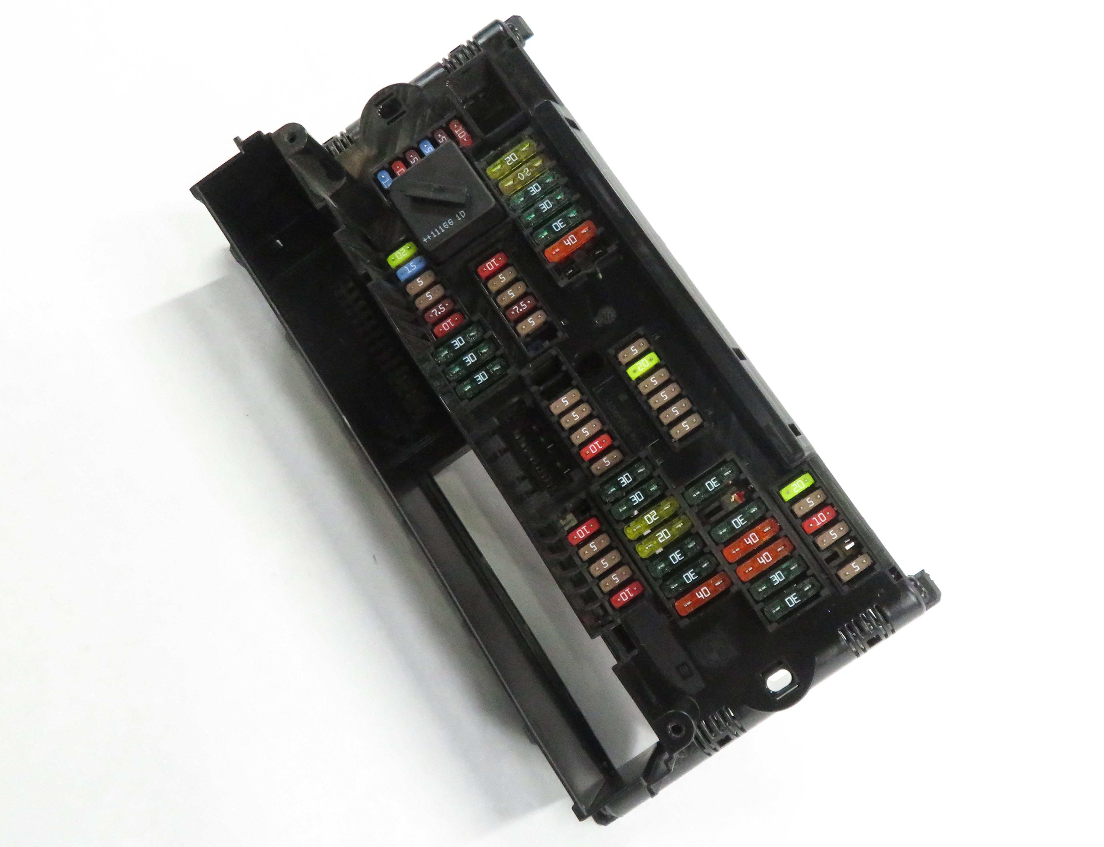 2011 BMW 535i (F10) FRONT INTERIOR DASH POWER DISTRIBUTION RELAY FUSE BOX — exact item pictured