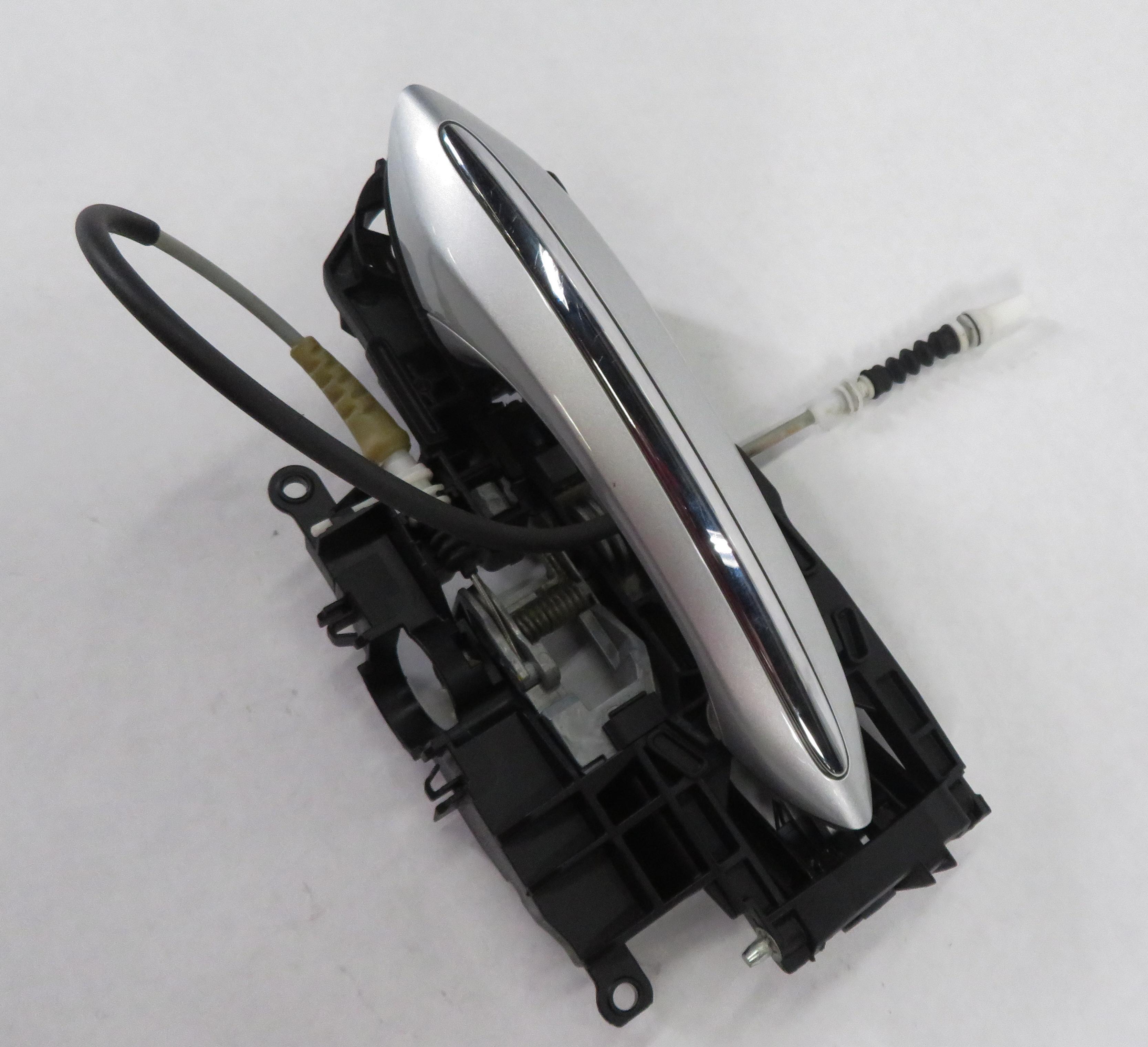 2011-2016 BMW 528i 535i 550i M5 (F10) RIGHT FRONT DOOR HANDLE w/ LIGHT (SILVER) — exact item pictured