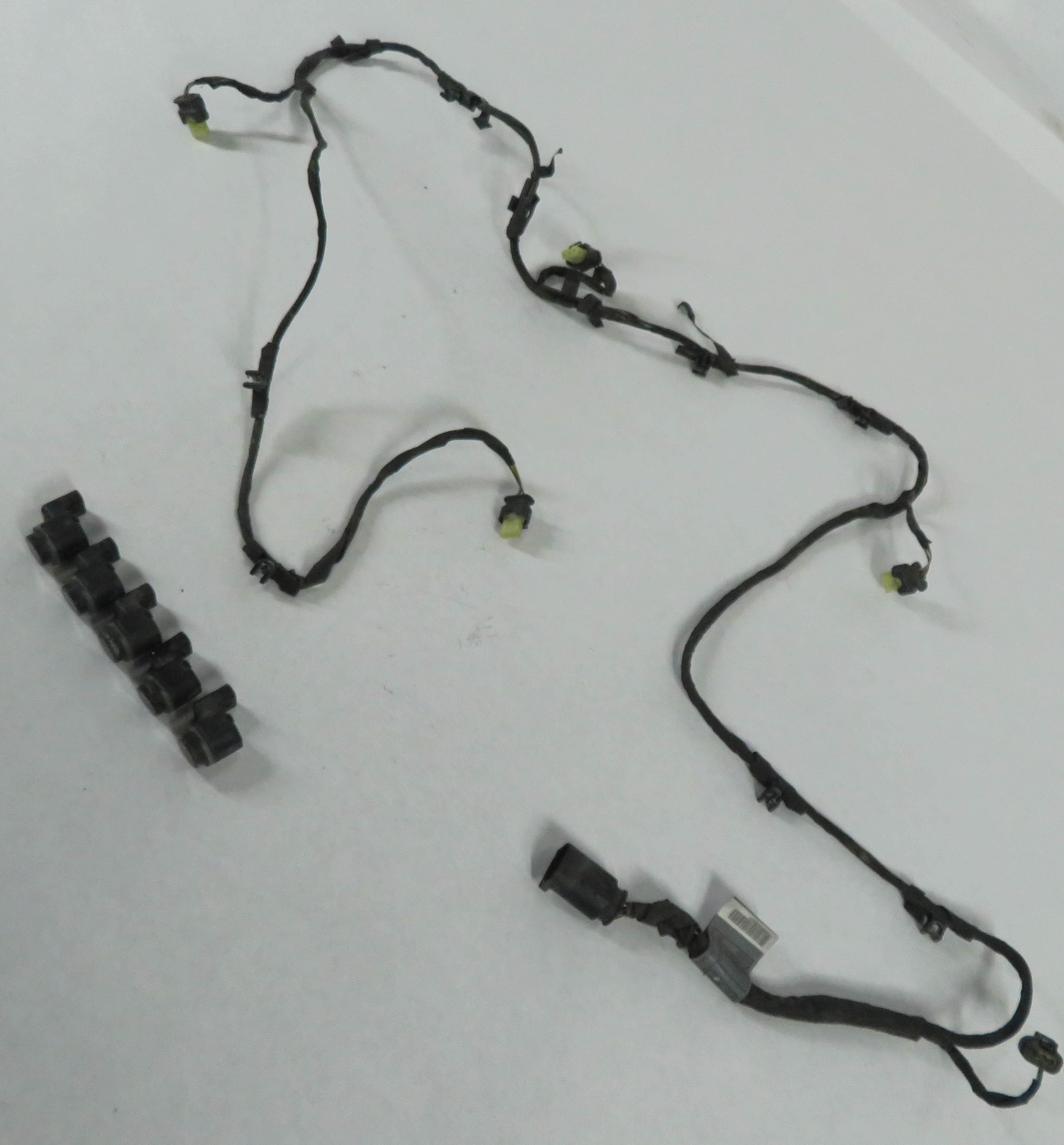 2011 BMW 750i (F01) FRONT PDC PARK DISTANCE SENSOR SET-5 w/ HARNESS (BLACK) — exact item pictured