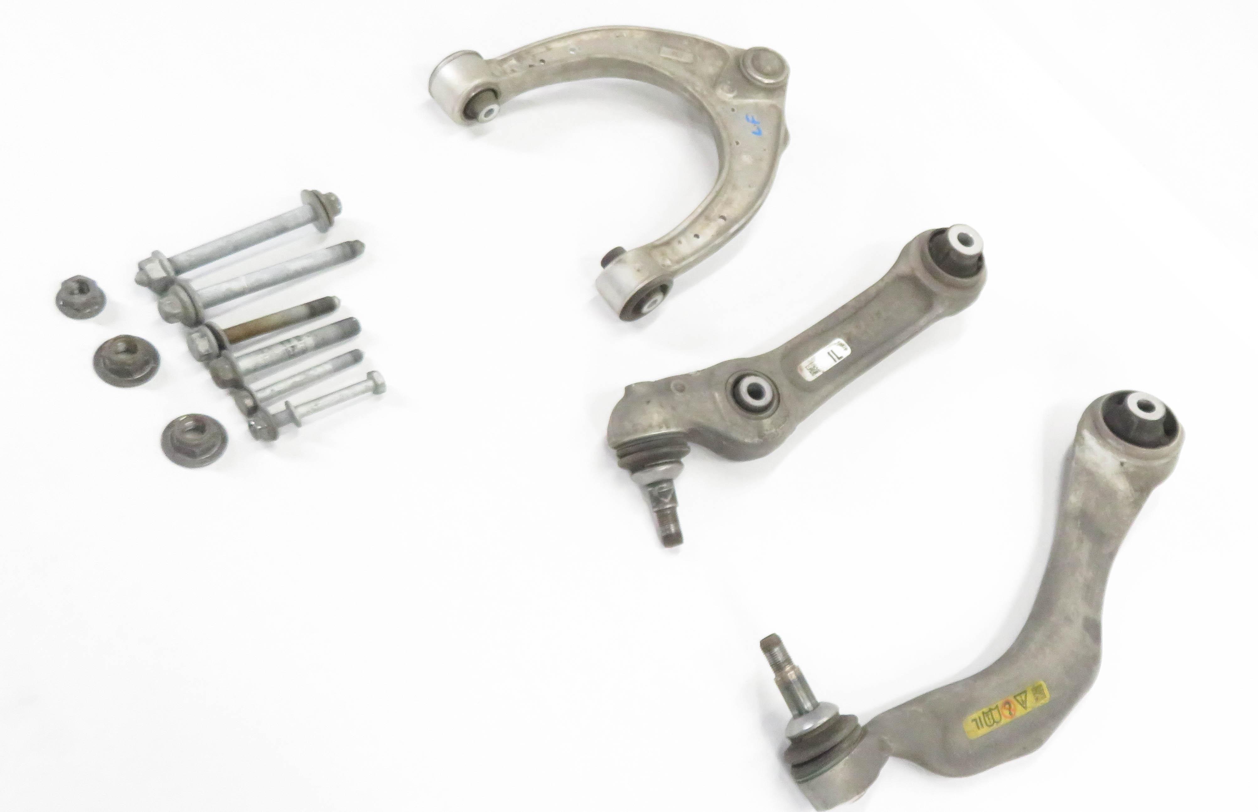 11-19 BMW 528i 535i 550i 640i 650i (F06 F10) RWD LEFT FRONT CONTROL ARM SET (3) — exact item pictured