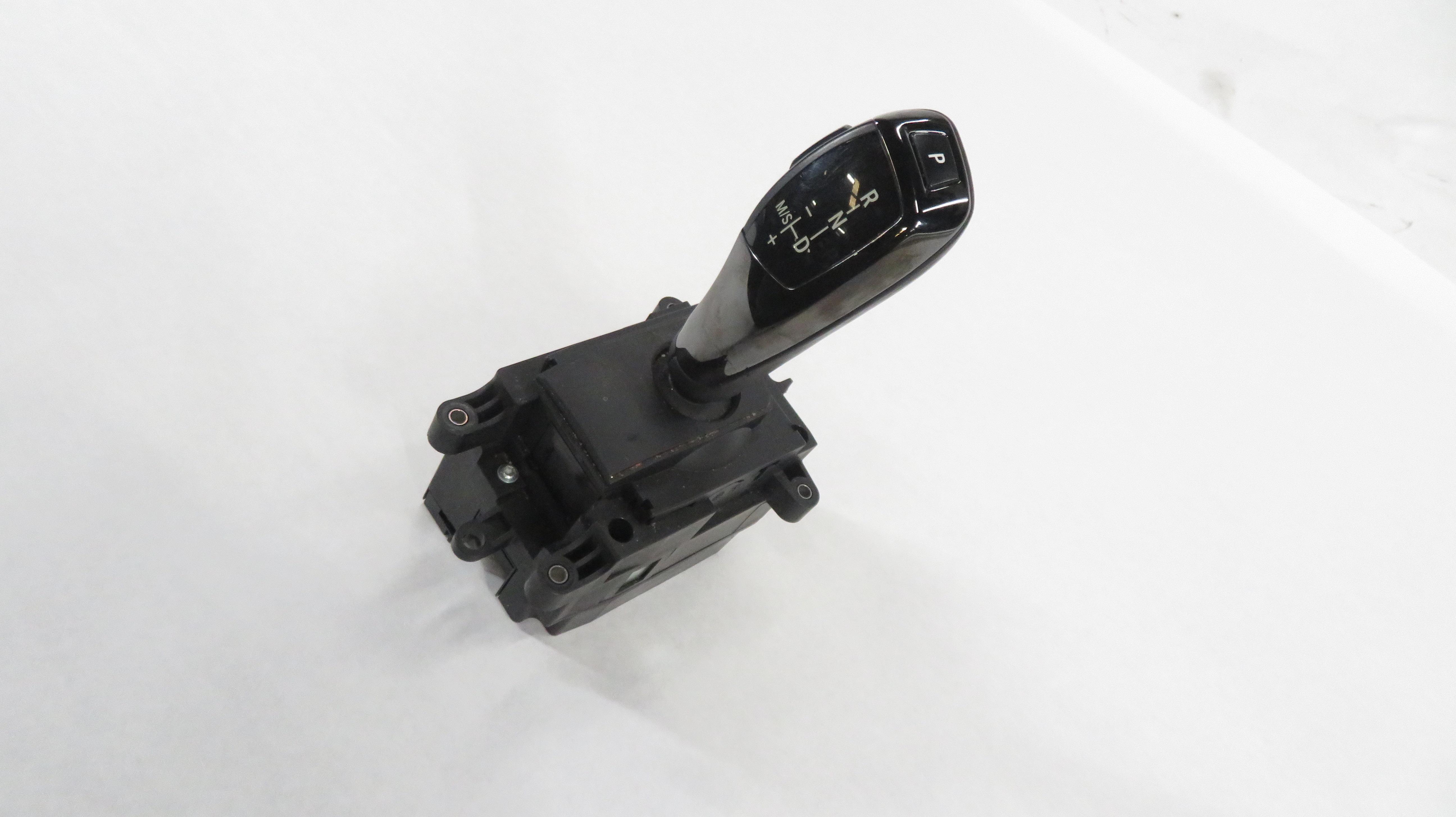 2011 BMW ACTIVE HYBRID 7 (F04) A/T TRANSMISSION GEAR SHIFTER (CERAMIC) — exact item pictured