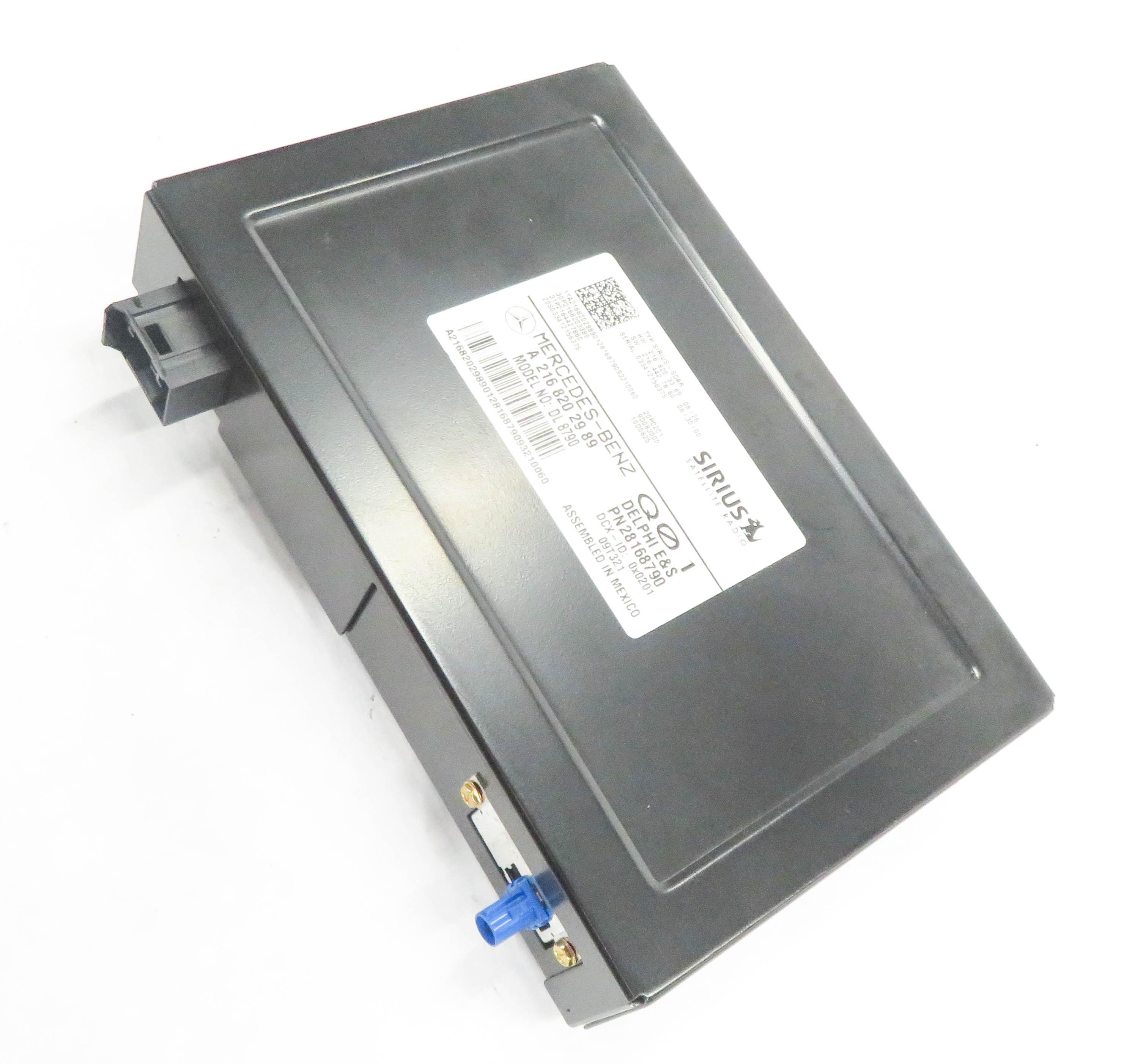 2010 MERCEDES BENZ C300 (W204) SIRIUS SATELLITE RADIO RECEIVER MODULE — exact item pictured