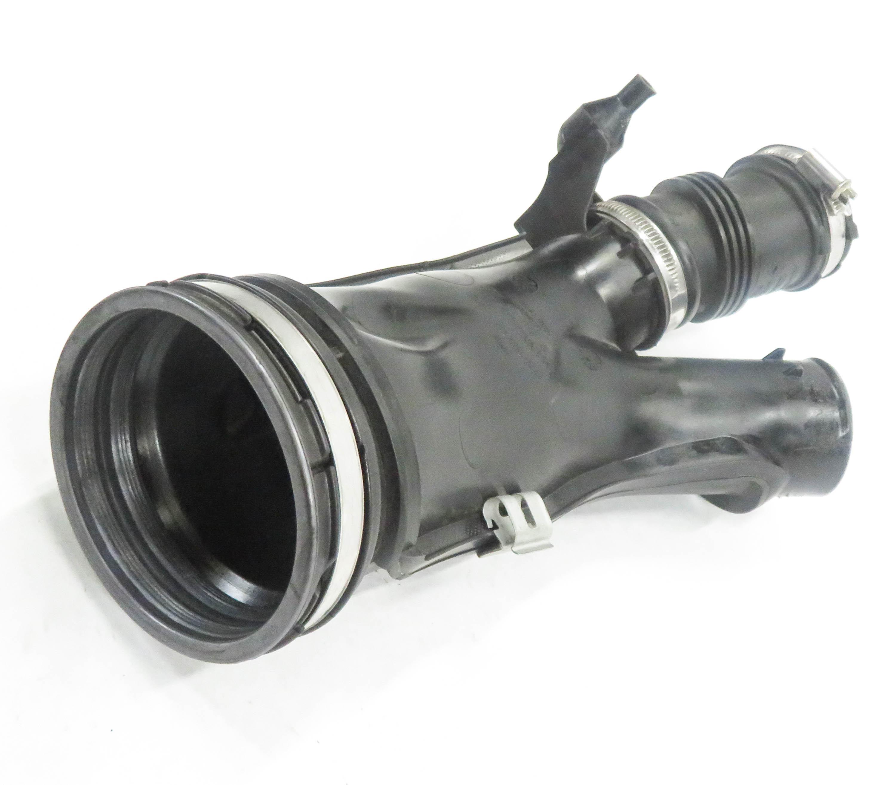 2012 BMW 740i (F01) 3.0L N54 TWIN TURBO ENGINE - AIR CLEANER OUTLET DUCT PIPE — exact item pictured