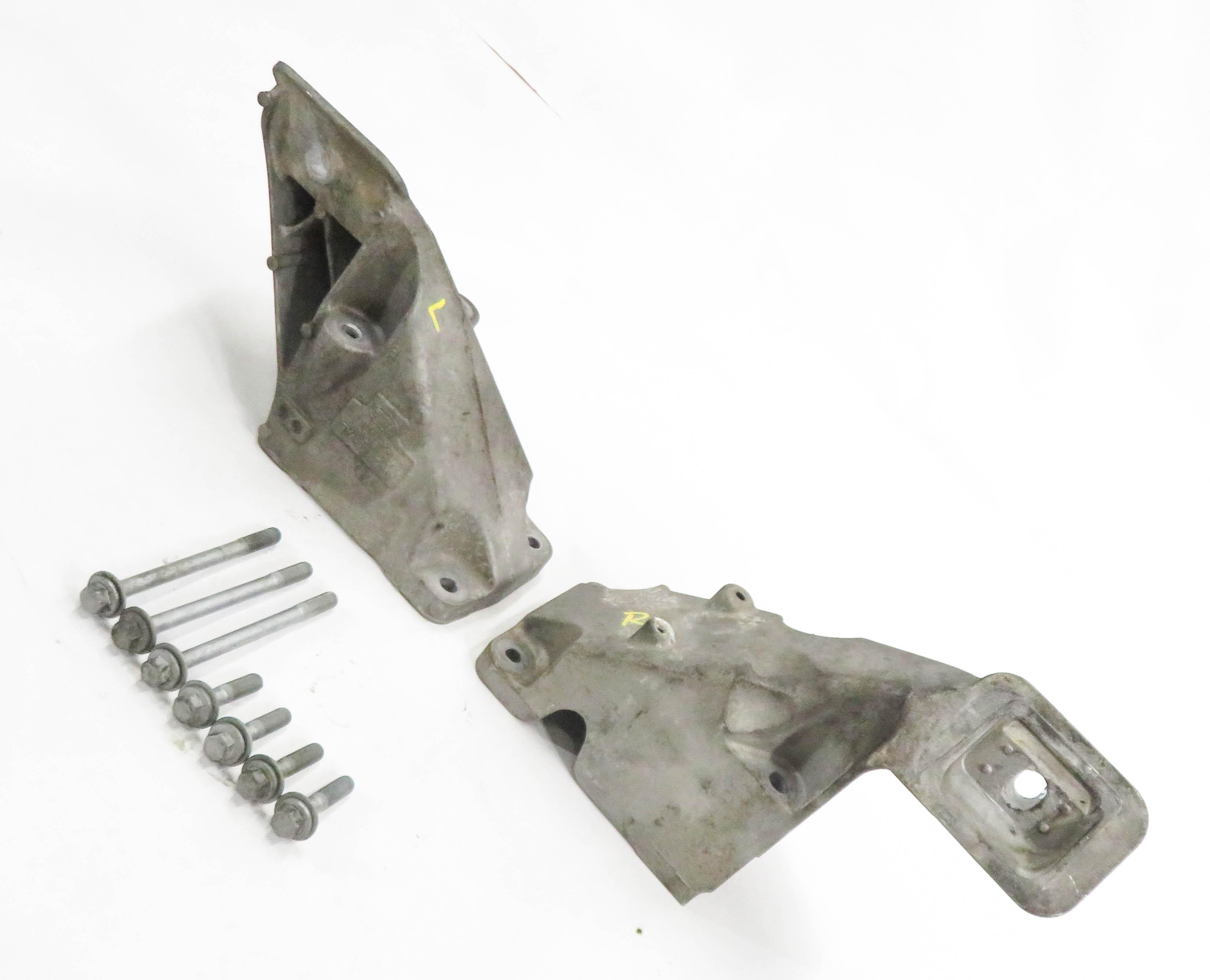 2011 RANGE ROVER (L322) 5.0L AJ133 V8 ENGINE MOUNT BRACKET SET-2 — exact item pictured