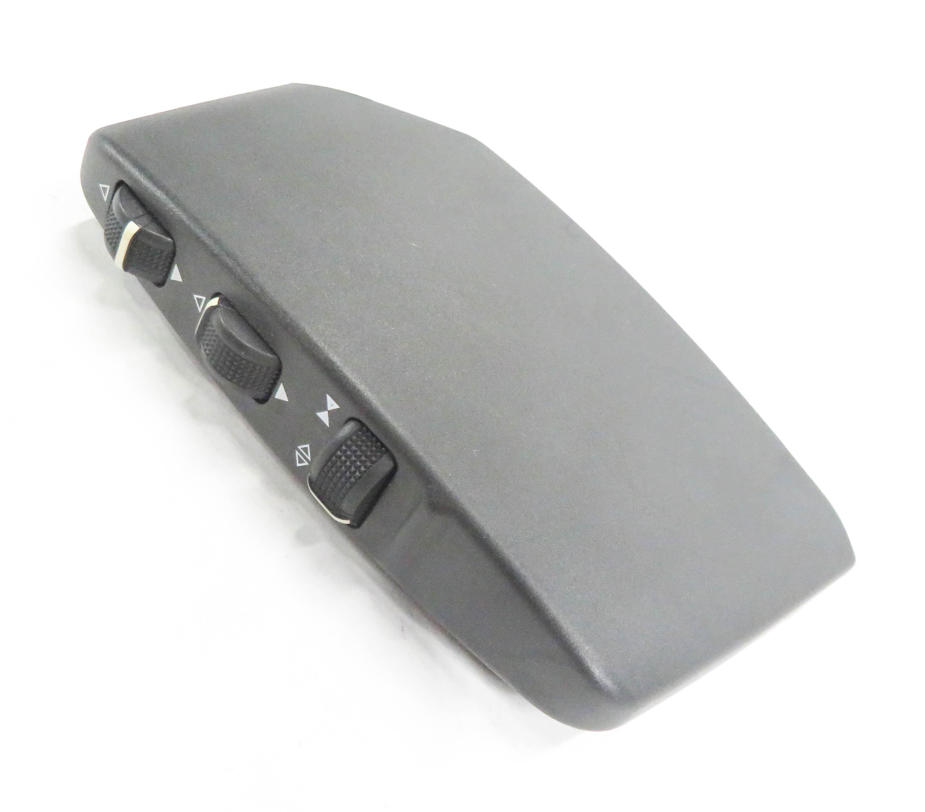 2011 MERCEDES E550 (C207) COUPE RIGHT FRONT PASSENGER SEAT LUMBAR SWITCH (BLACK) — exact item pictured