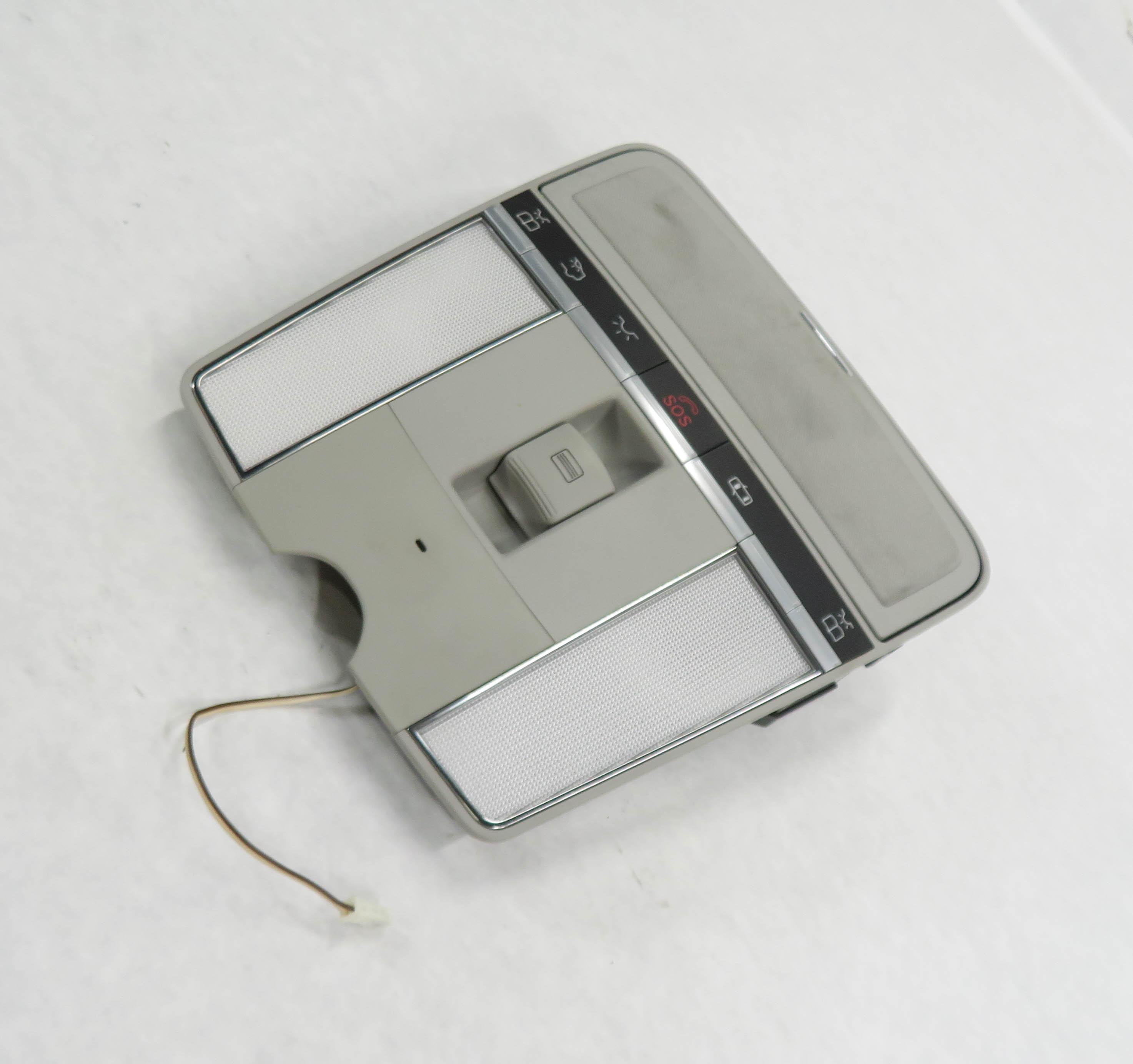 2008 MERCEDES S550 (W221) FRONT DOME LIGHT MAP READING COURTESY LAMP (GRAY) — exact item pictured