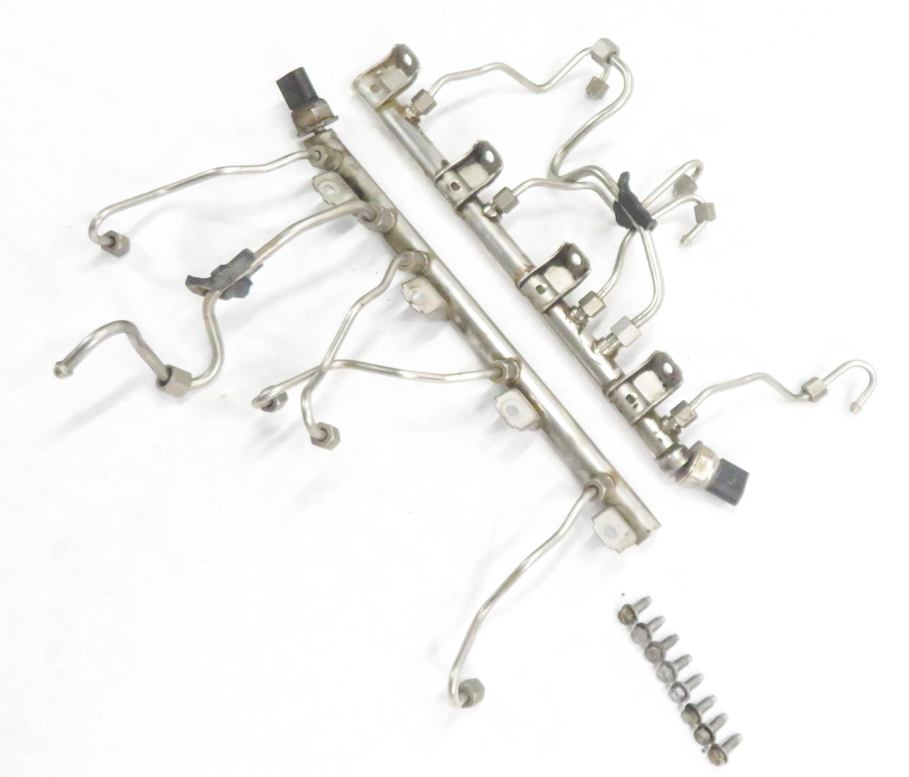 2010 BMW 750i (F01) 4.4L N63 TWIN TURBO ENGINE - FUEL RAIL SET-2 — exact item pictured