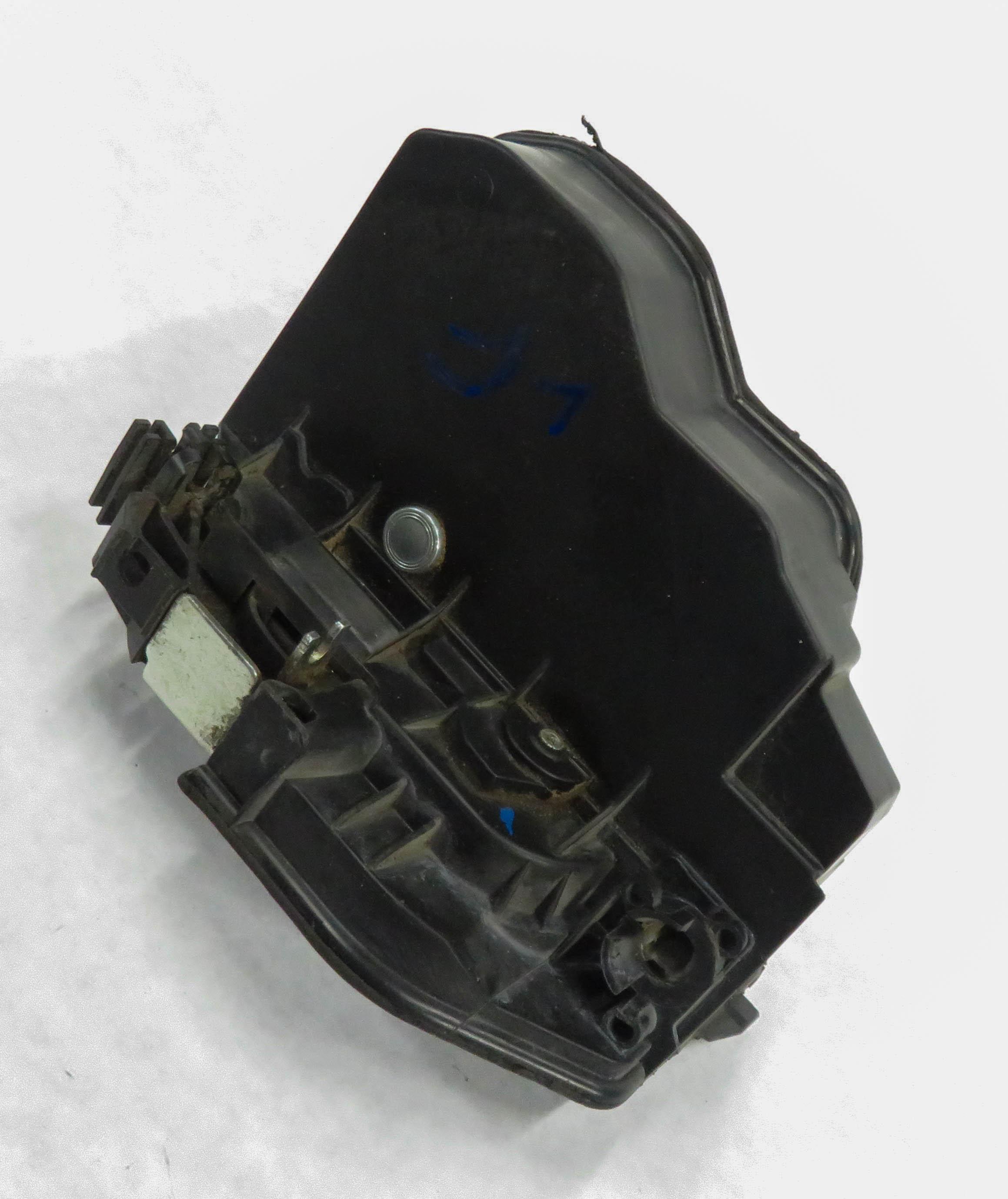 2009-2018 BMW 1/2/3/4/5/7/X1 X3 X4 (E87 E90 F01 F10) LEFT DRIVER DOOR LOCK LATCH — exact item pictured