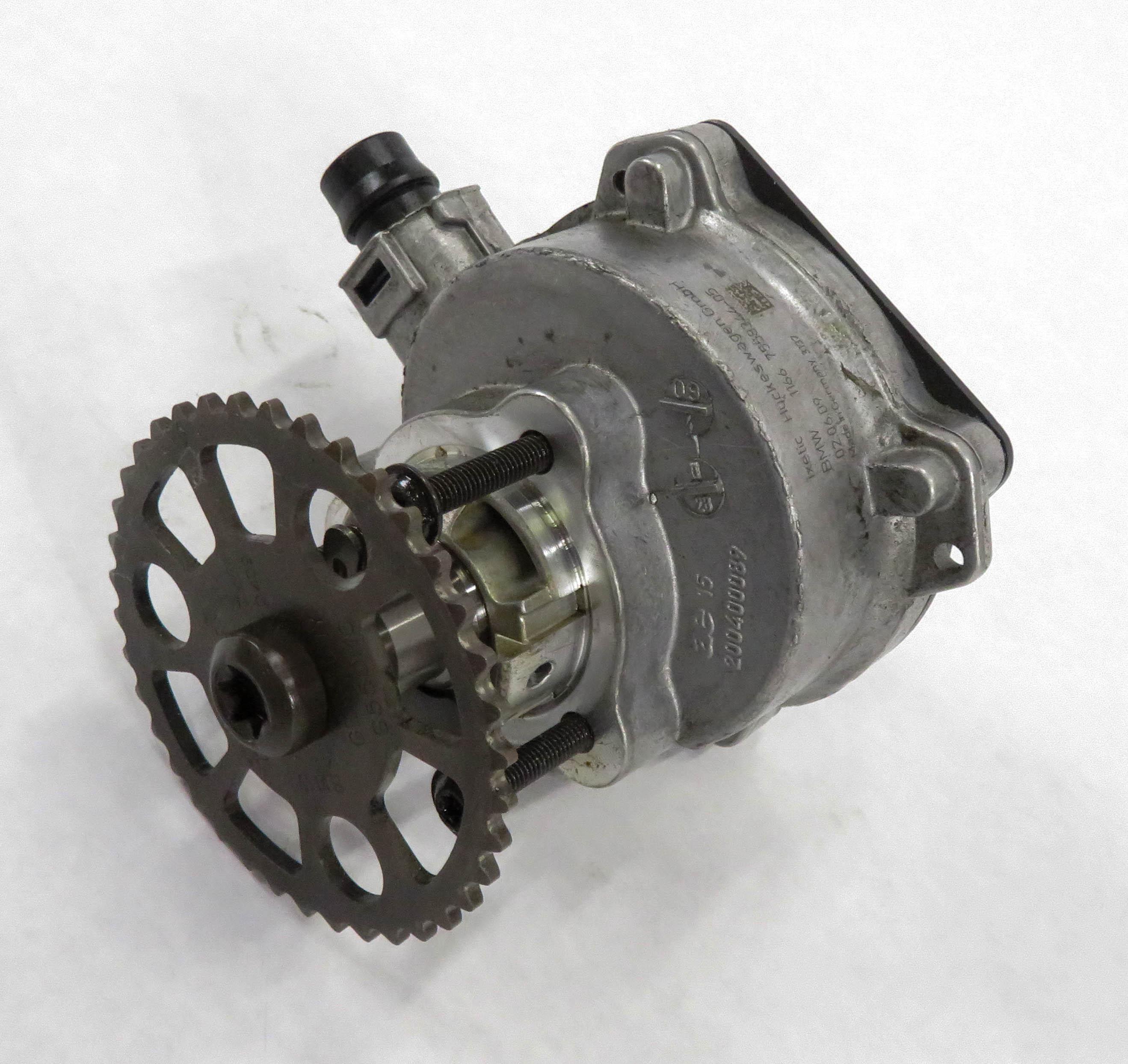 2007-2013 BMW 128i 323i 328i 528i X3 X5 Z4 (E87 E90 E60 F25 E70 E89) VACUUM PUMP — exact item pictured