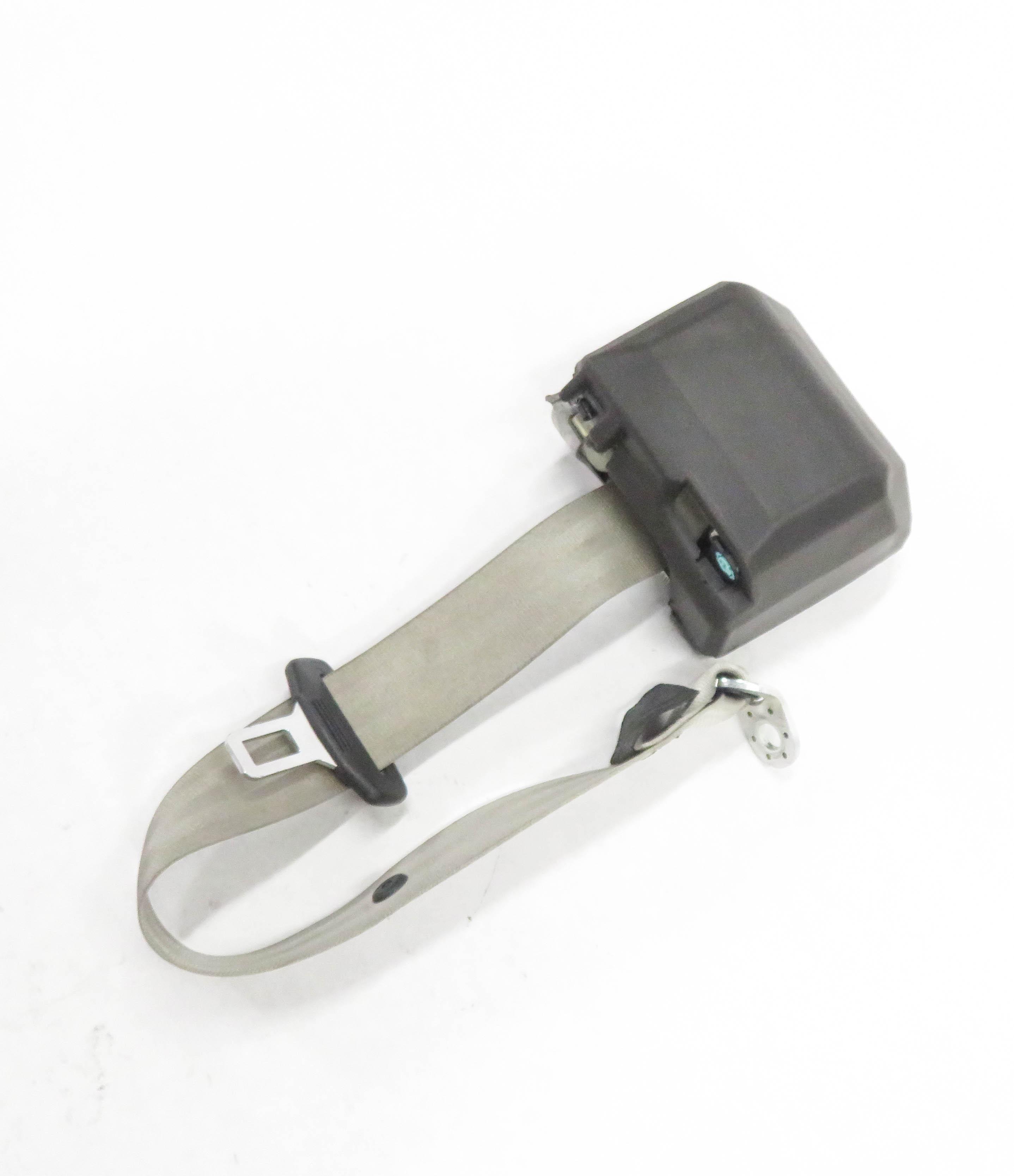 2009 AUDI A4 (B8 8K) RIGHT REAR SEATBELT RETRACTOR (GRAY) — exact item pictured