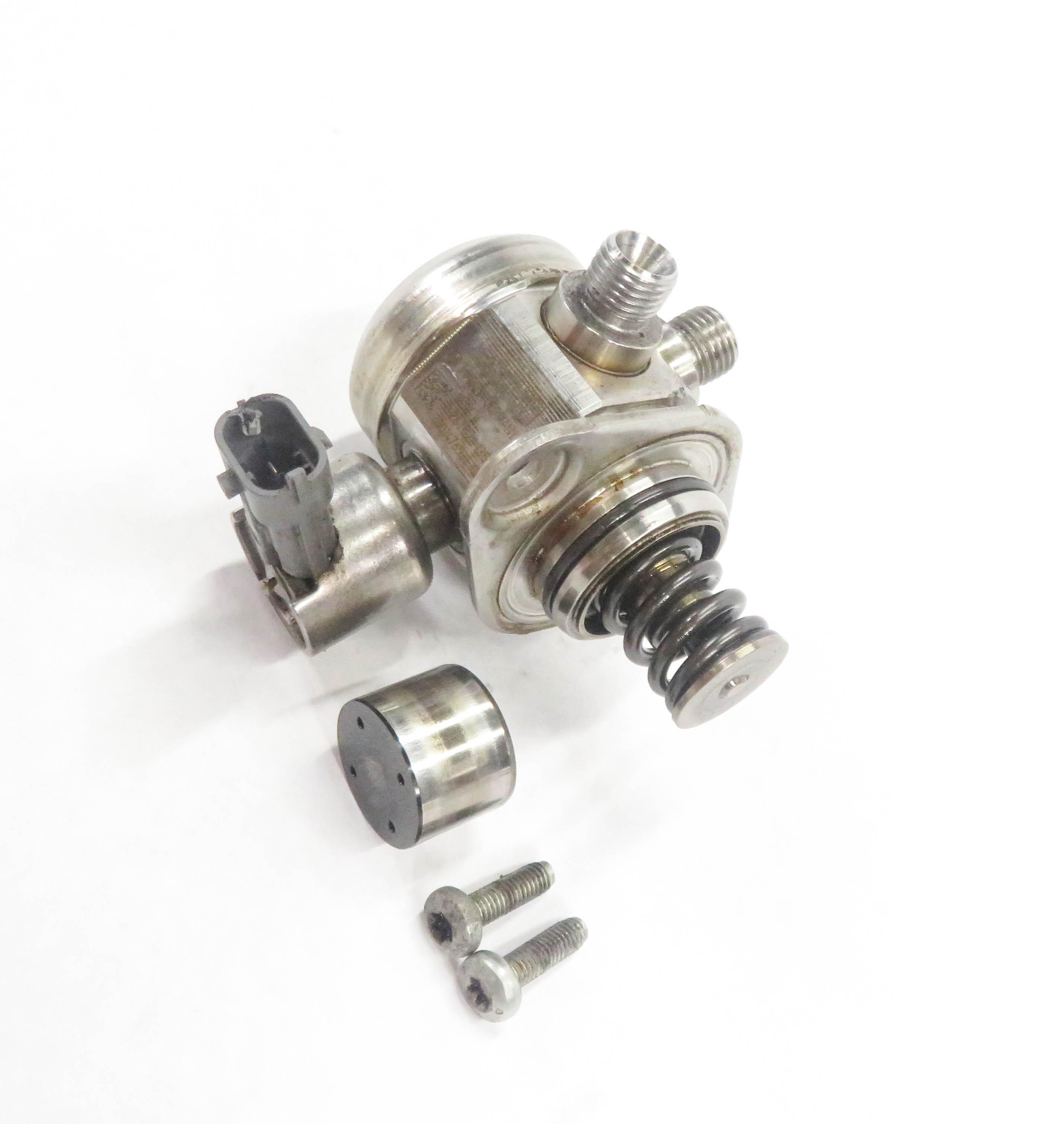 10-17 RANGE ROVER / SPORT (L322 L320 L405 L494) LR4 - HIGH PRESSURE FUEL PUMP — exact item pictured