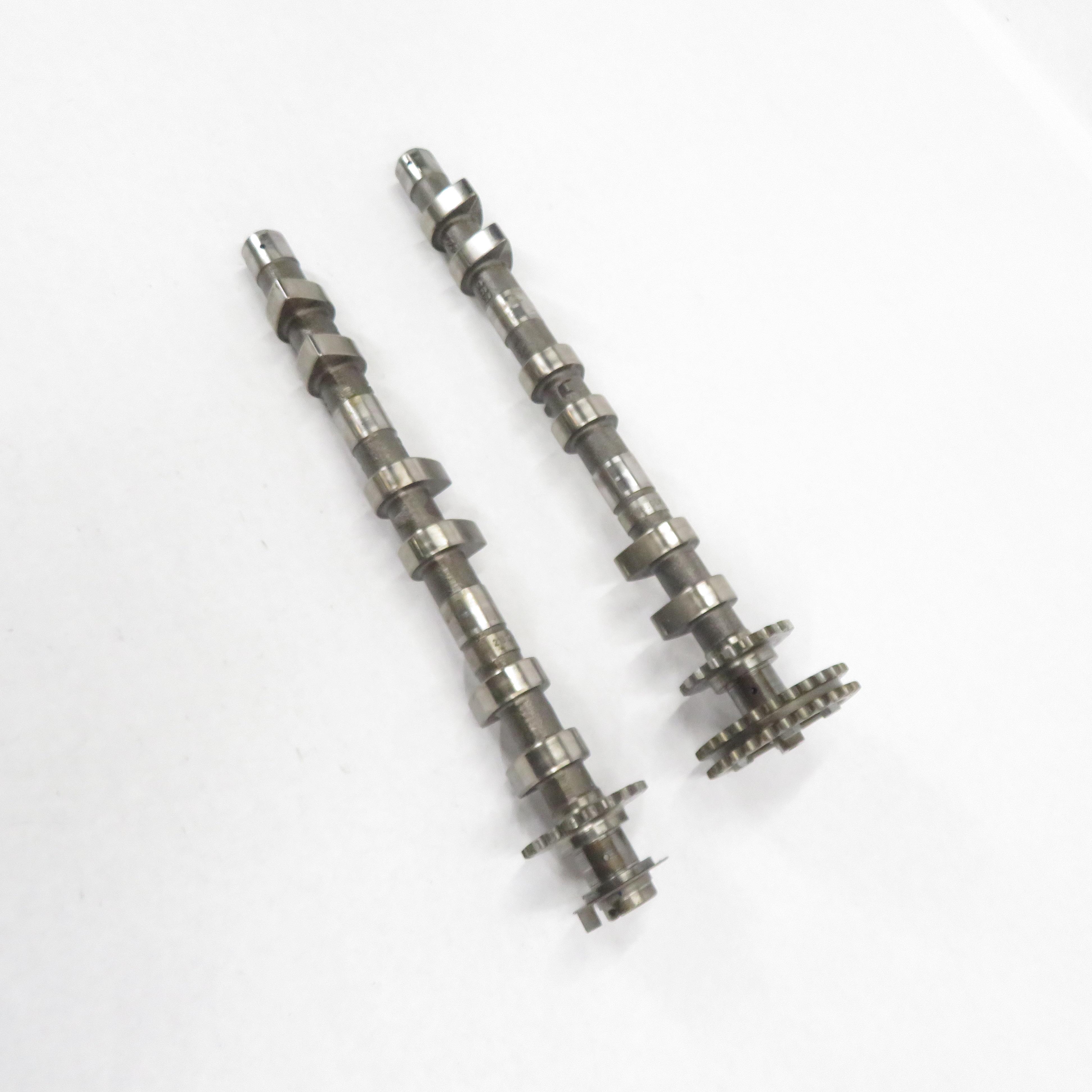 00-02 PORSCHE BOXSTER (986) 2.7L M96 ENGINE  LEFT INTAKE & EXHAUST CAMSHAFT SET — exact item pictured