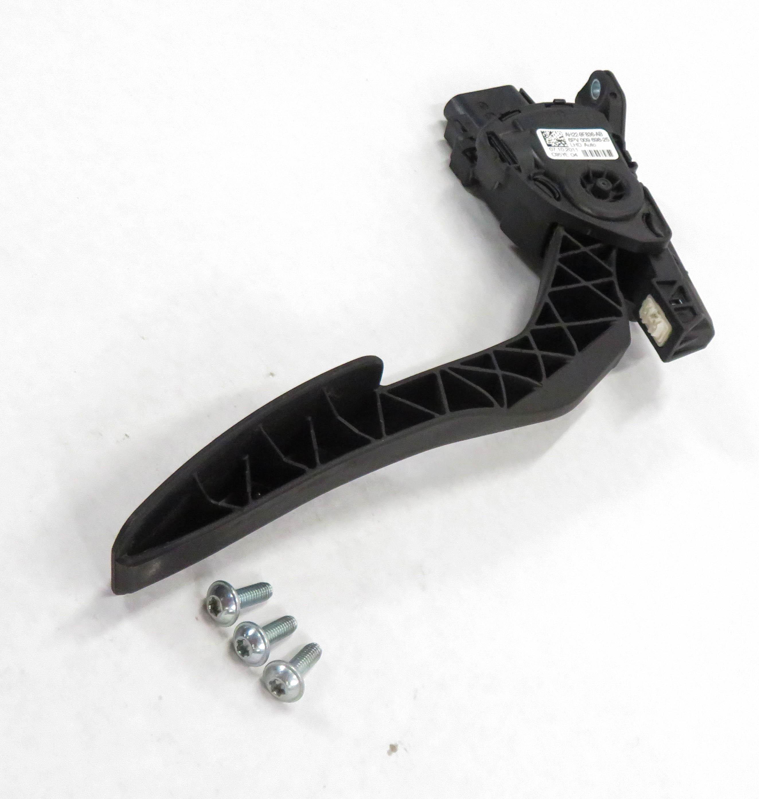 2012 LAND ROVER LR4 - GAS PEDAL FUEL THROTTLE ACCELERATOR FOOT PEDAL — exact item pictured