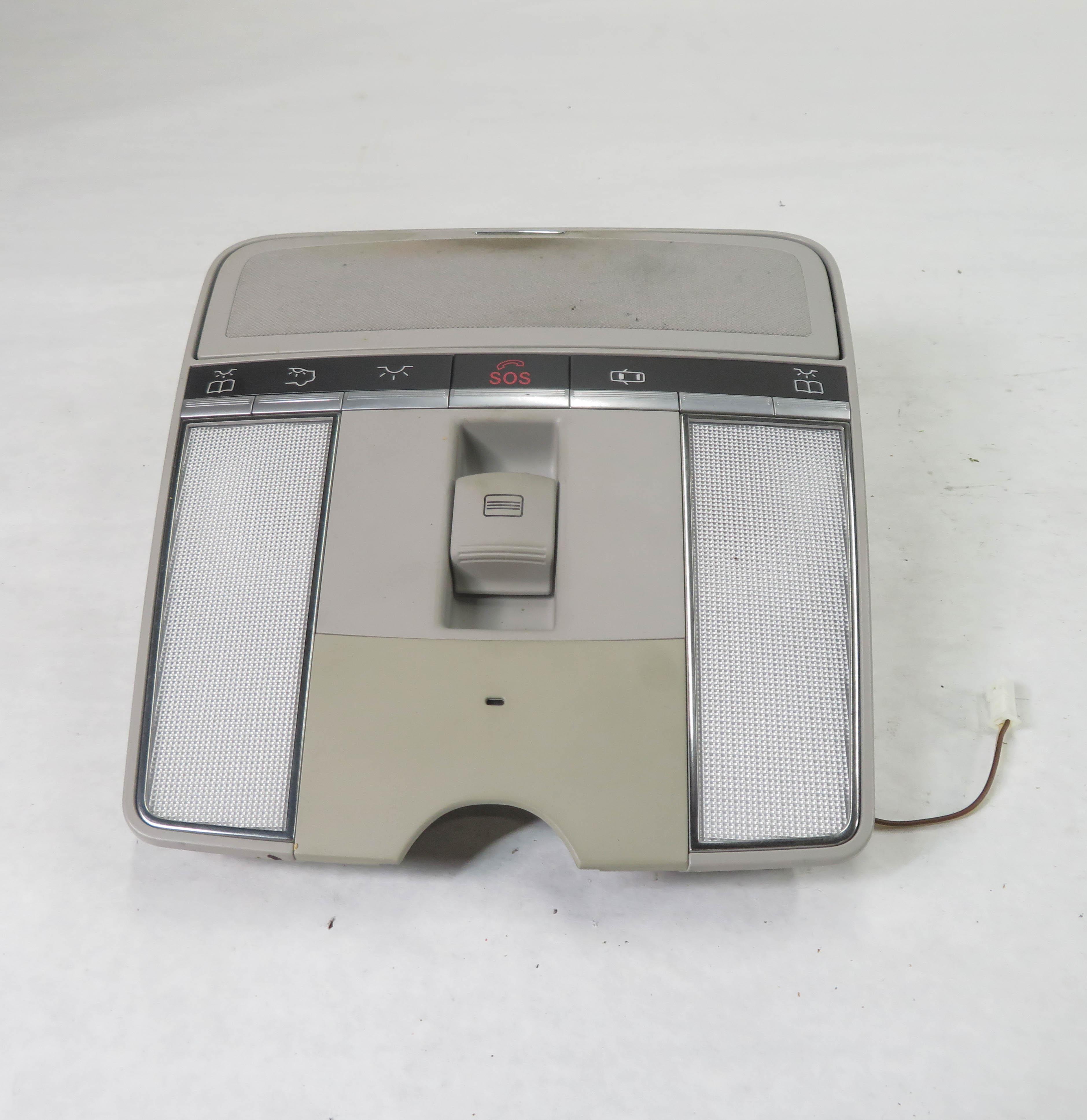 2009 MERCEDES BENZ S550 (W221) FRONT COURTESY MAP READING DOME LIGHT LAMP (GRAY) — exact item pictured