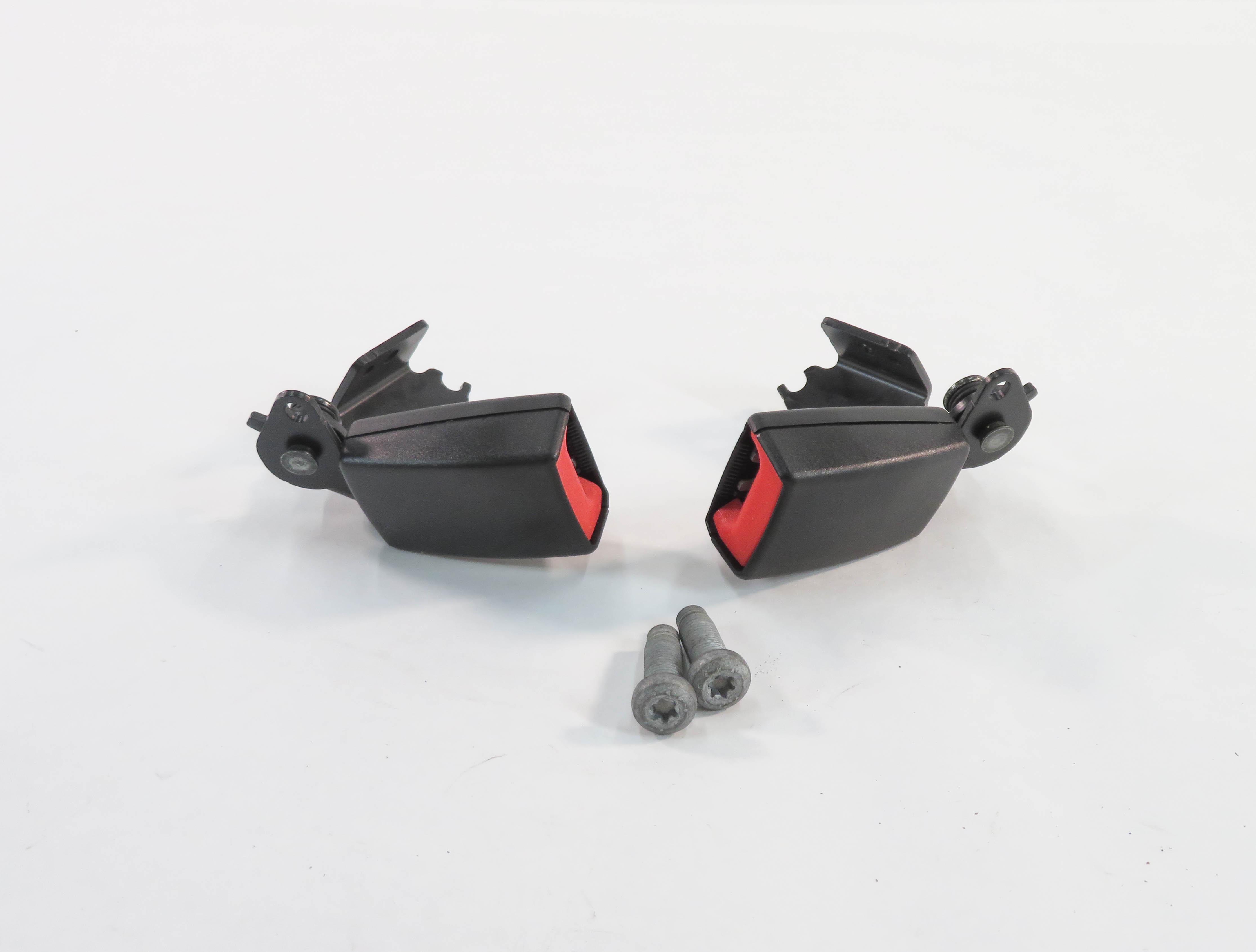 2010 MERCEDES BENZ E550 (C207) COUPE - REAR SEATBELT BUCKLE RECEIVER SET-2 — exact item pictured
