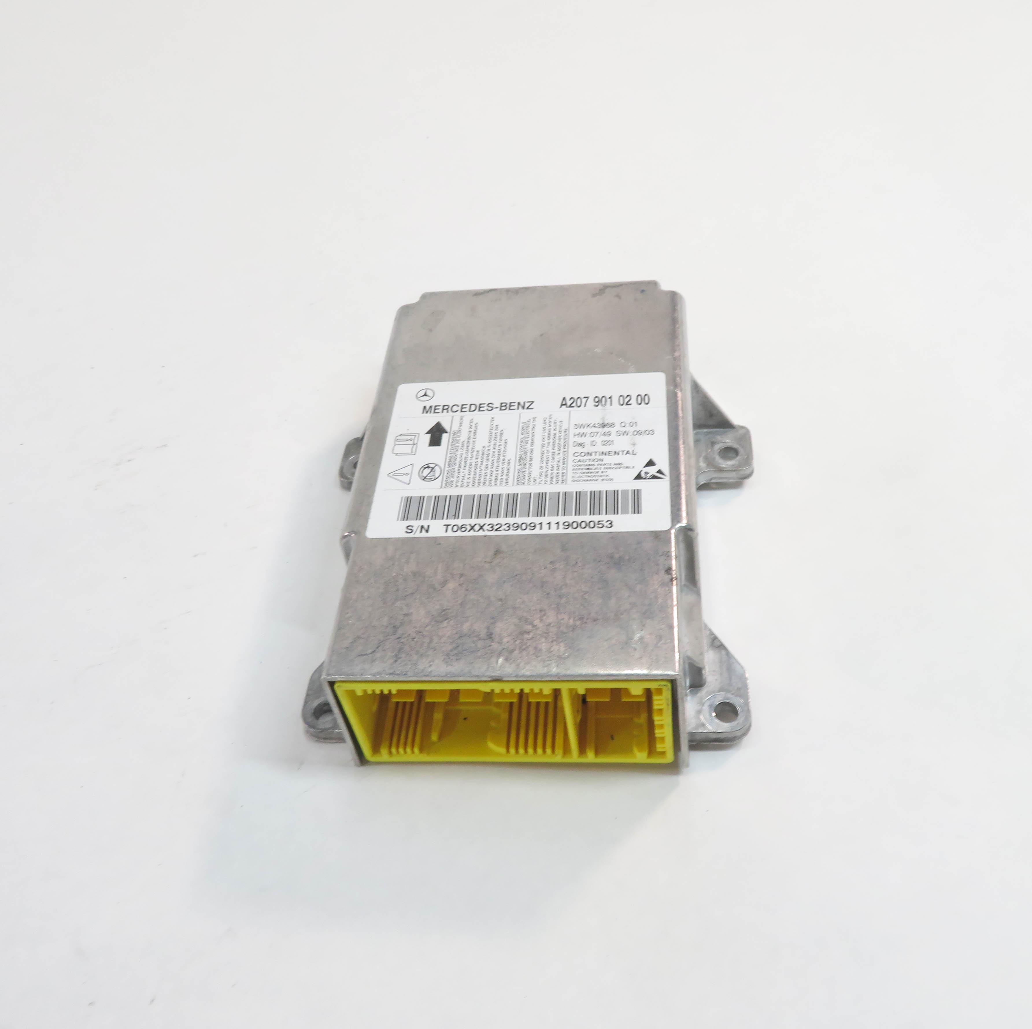 2010-2013 MERCEDES BENZ E350 E550 (C207) COUPE - SRS BAG CONTROL MODULE — exact item pictured