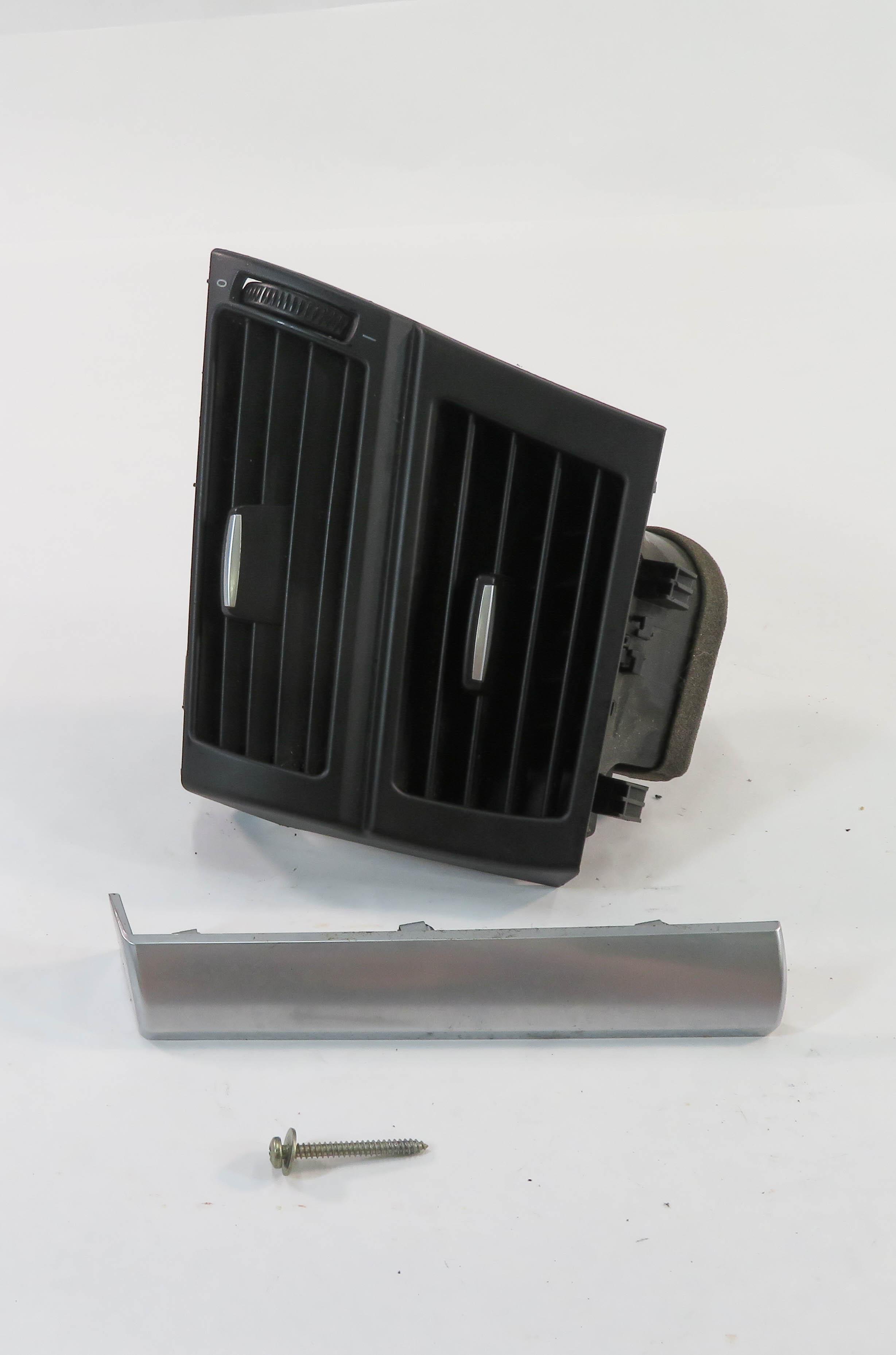 2009 BMW X5 (E70) RIGHT FRONT PASSENGER DASH HEATER A/C AIR VENT — exact item pictured