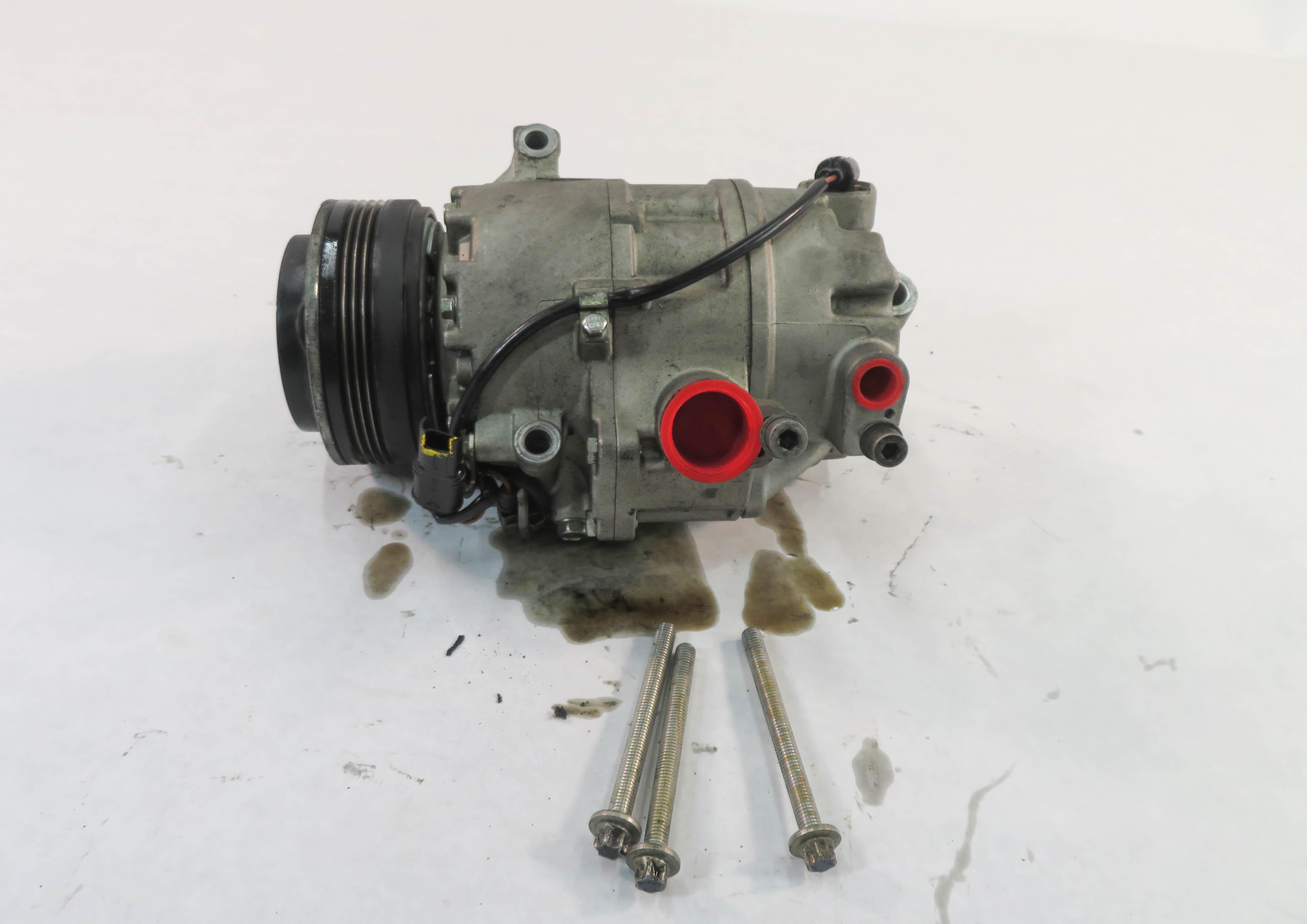 2007-2010 BMW X5 (E70) 3.0L ADAPTIVE DRIVE ACTIVE SUSPENSION A/C COMPRESSOR PUMP — exact item pictured