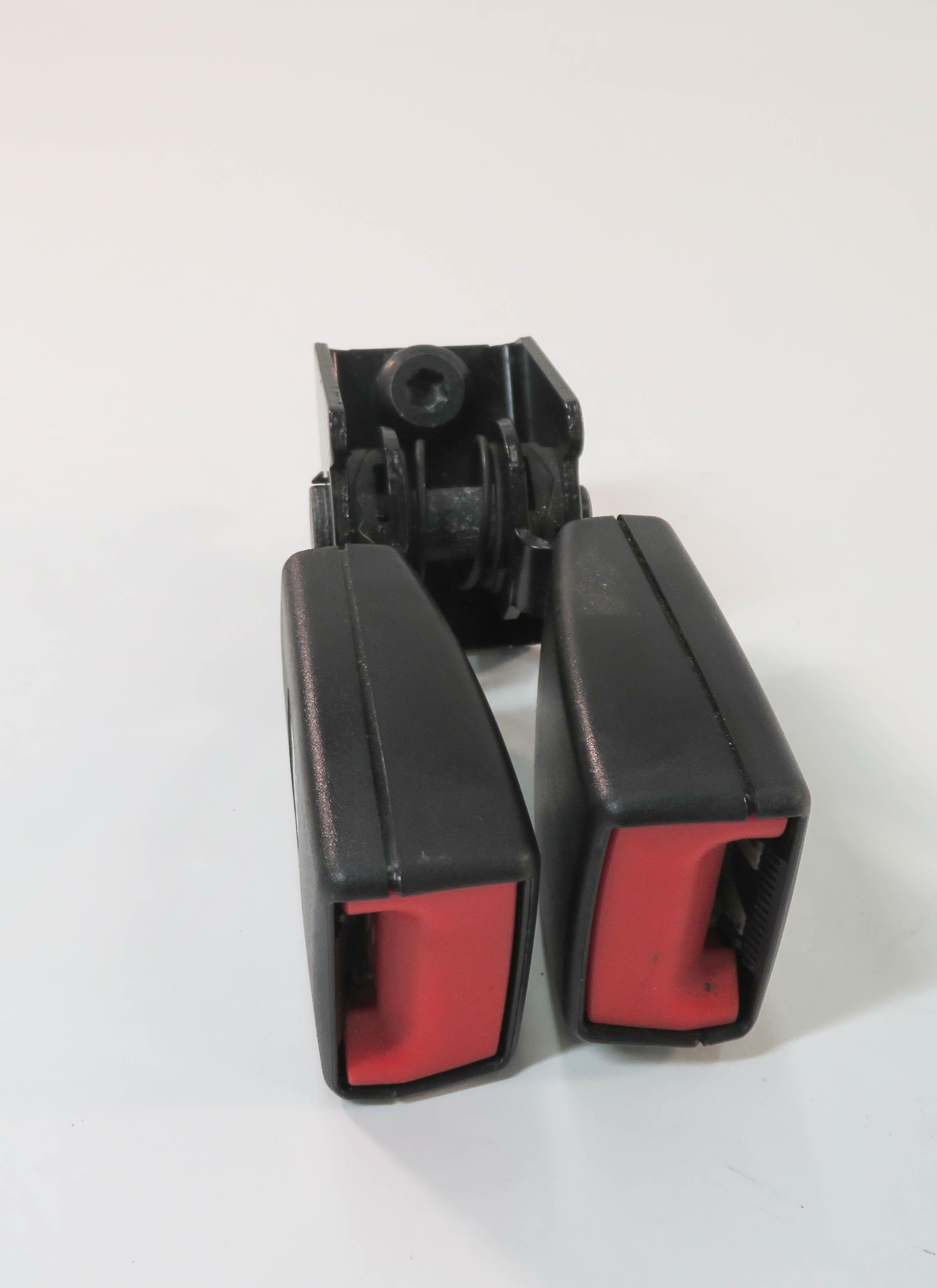 2007 BMW X5 (E70) REAR 3rd THIRD ROW SEAT - SEATBELT BUCKLE RECEIVER SET — exact item pictured