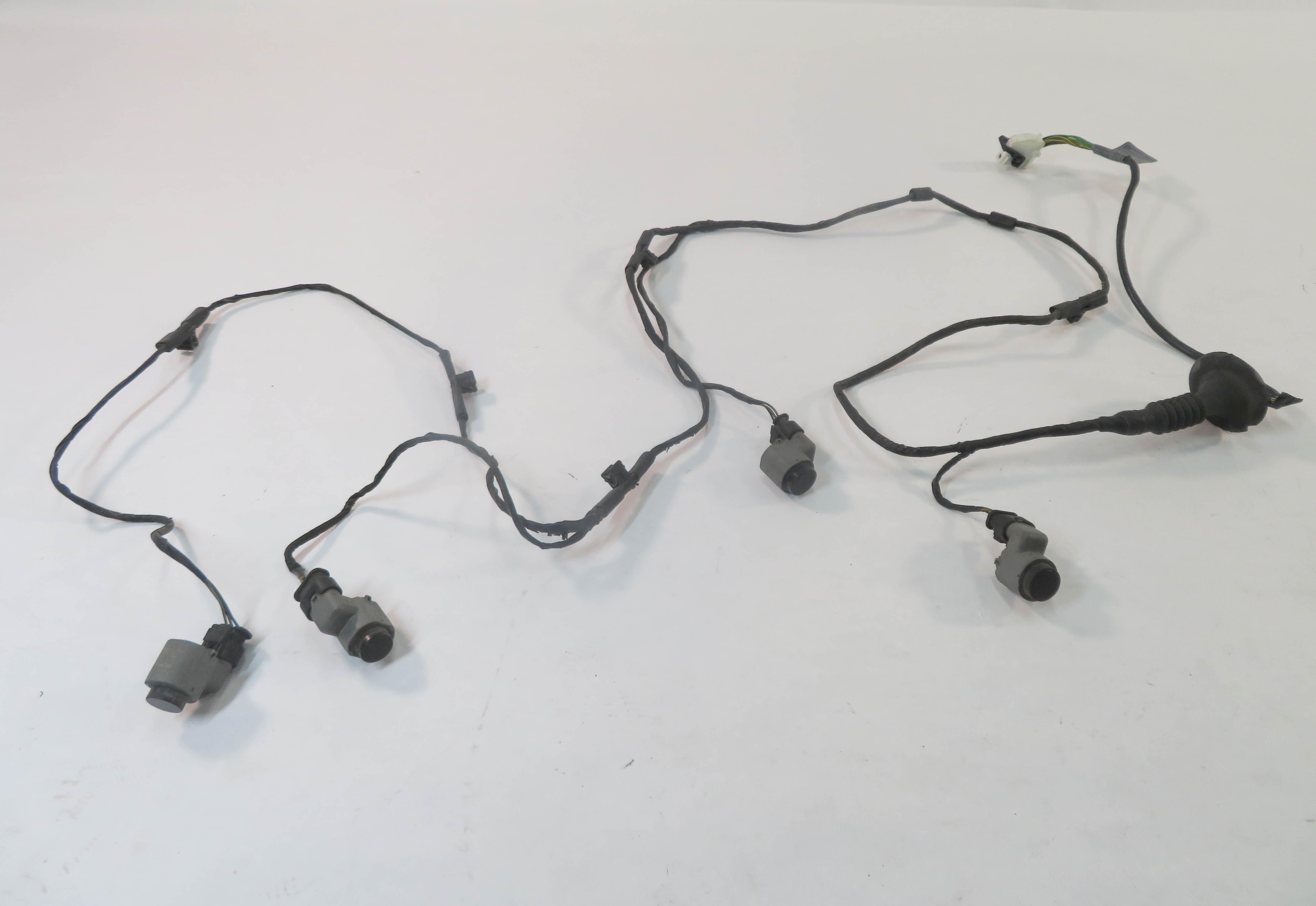 2008 BMW X5 (E70) REAR PDC PARK DISTANCE SENSOR SET-4 w/ HARNESS — exact item pictured
