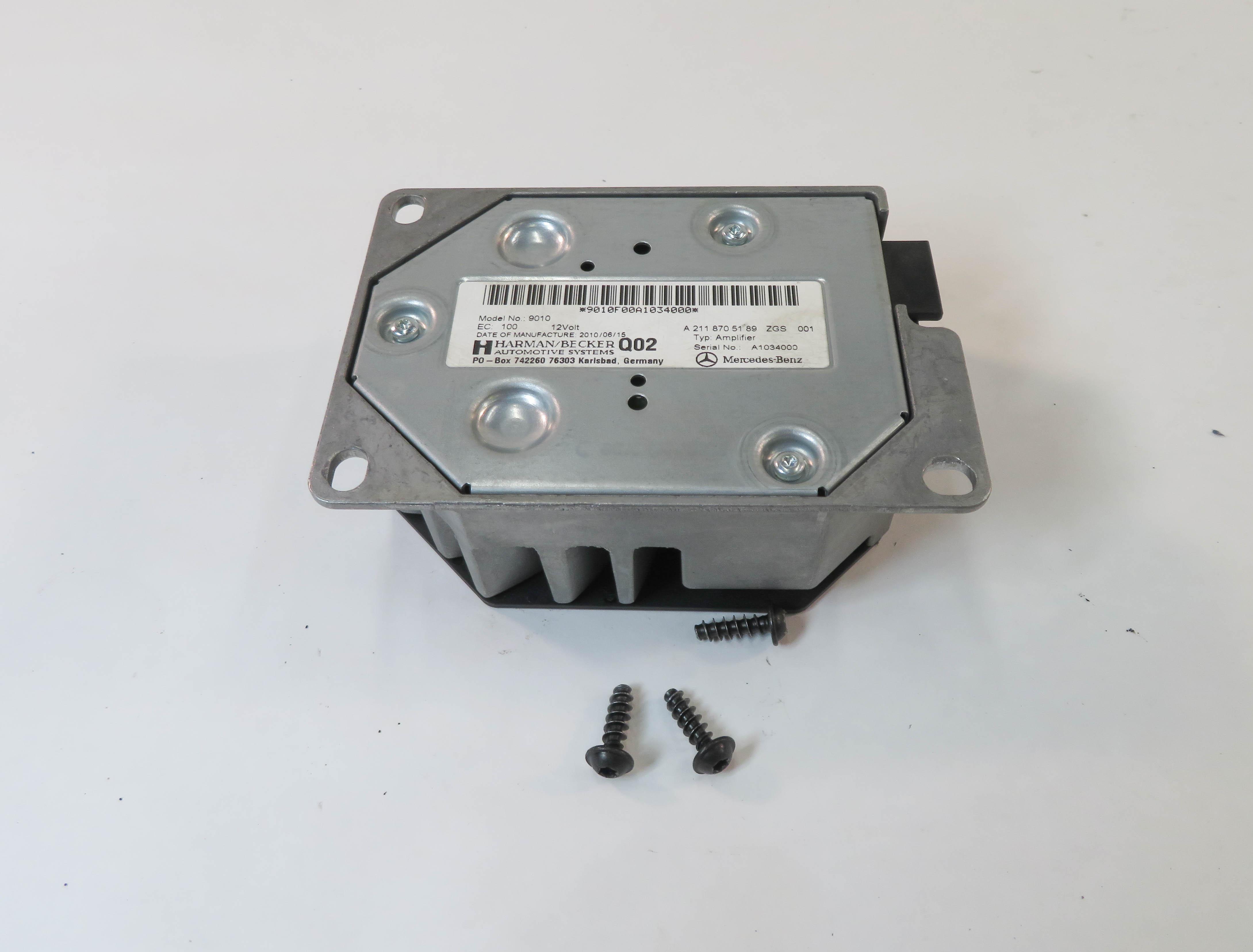 2011 E350 E550 E63 / 14-15 GLK250 GLK350 / 13-14 CLS550 CLS63 - SUB AMPLIFIER — exact item pictured