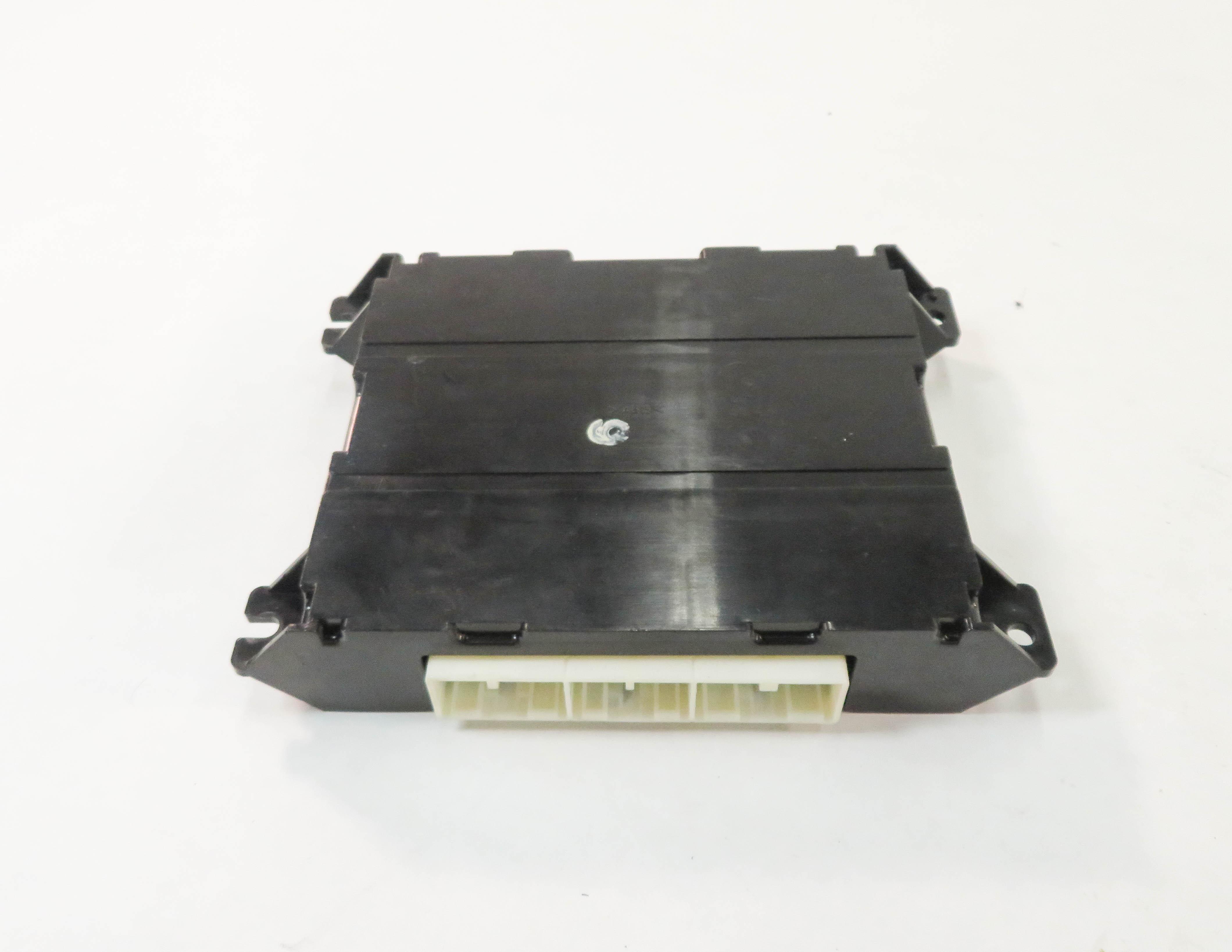 2010-2011 RANGE ROVER SPORT (L320) TEMPERATURE CONTROL CANBUS MODULE COMPUTER — exact item pictured