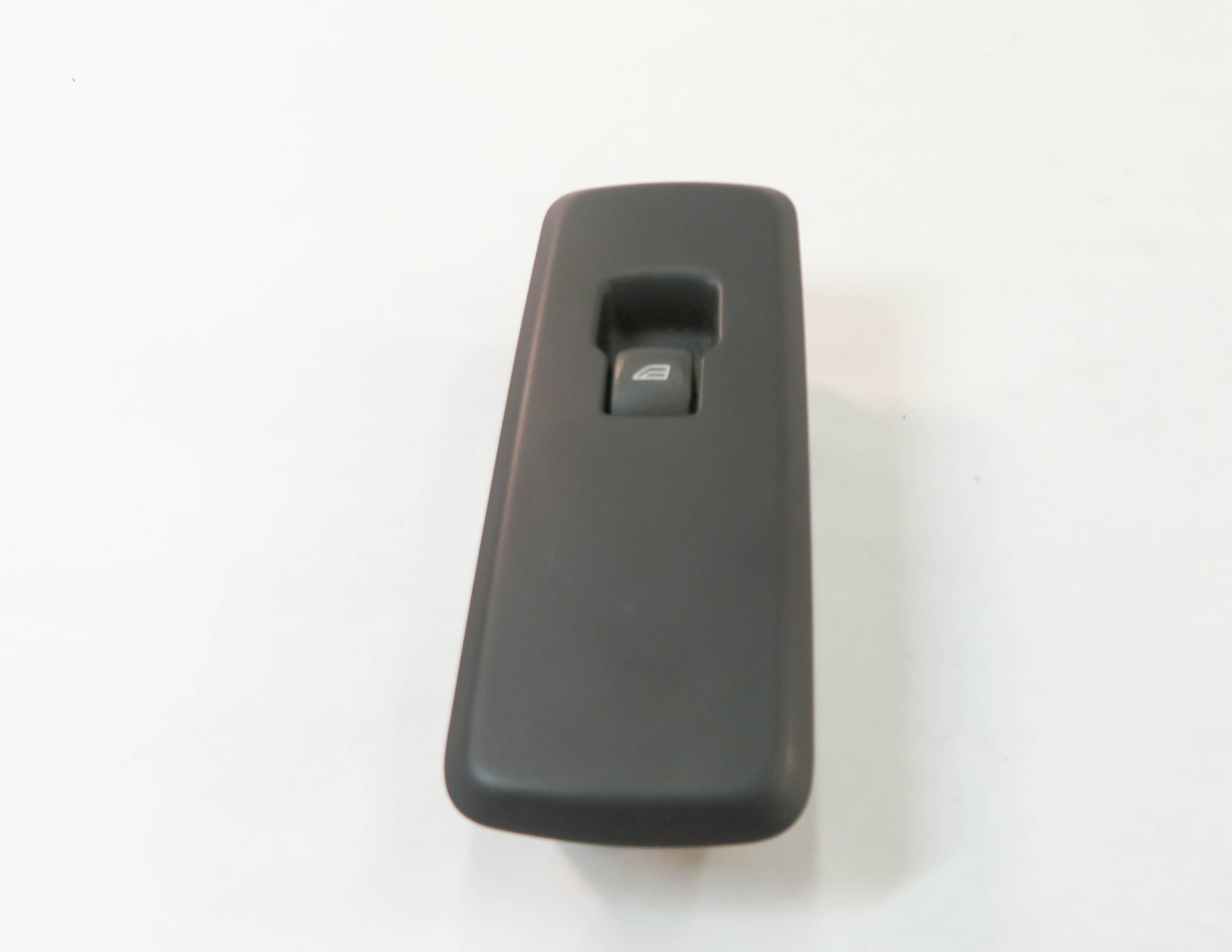 2010 RANGE ROVER SPORT (L320) LEFT REAR DOOR POWER WINDOW SWITCH BUTTON — exact item pictured