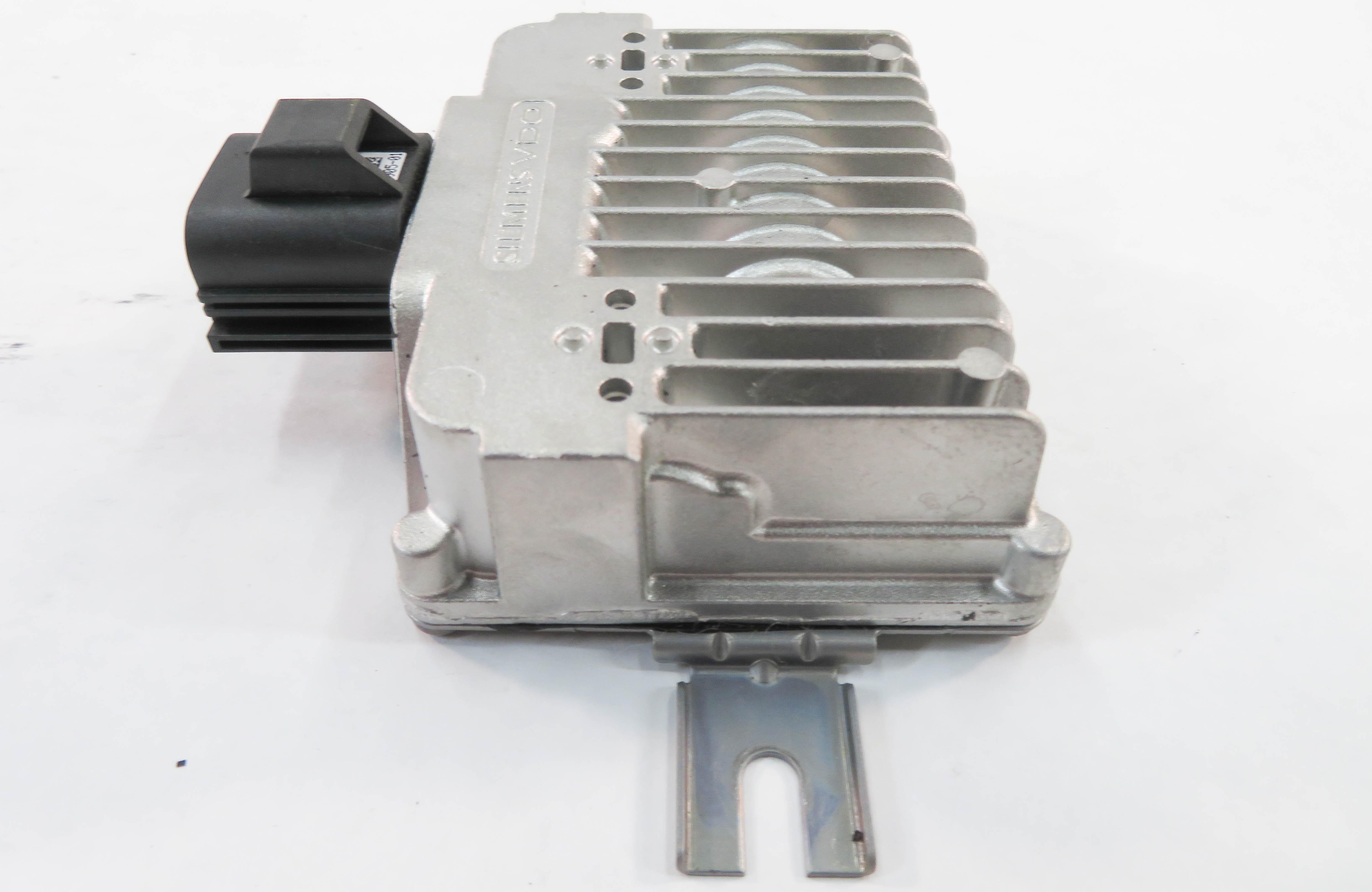2010-2015 RANGE ROVER SPORT EVOQUE LR2 LR4 (FF/F4 L320) FUEL PUMP CONTROL MODULE — exact item pictured